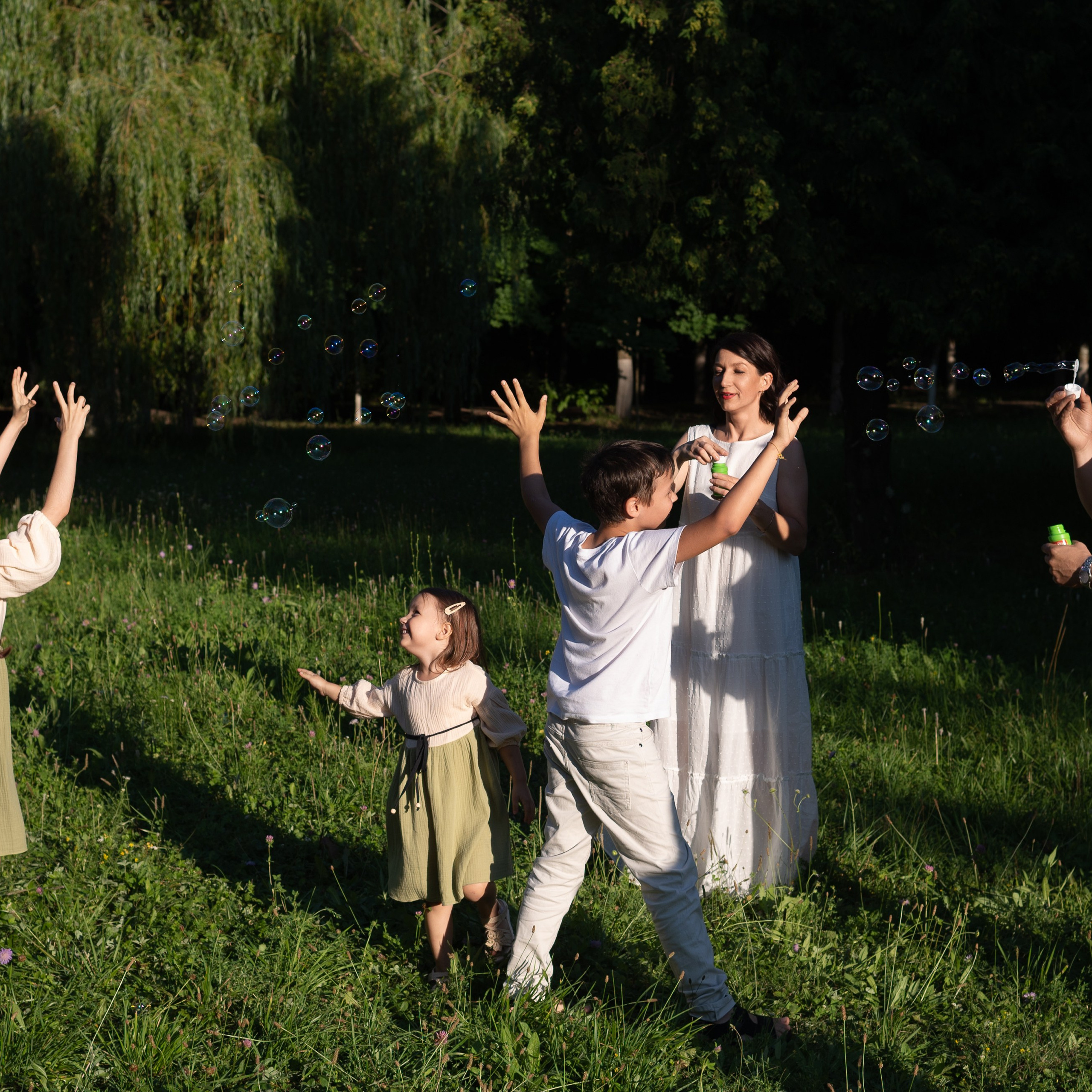 Евгения, Алексей, Маша, Иван и Ксюша. Фотографы в Орле Шестопаловы Юлия и Юрий