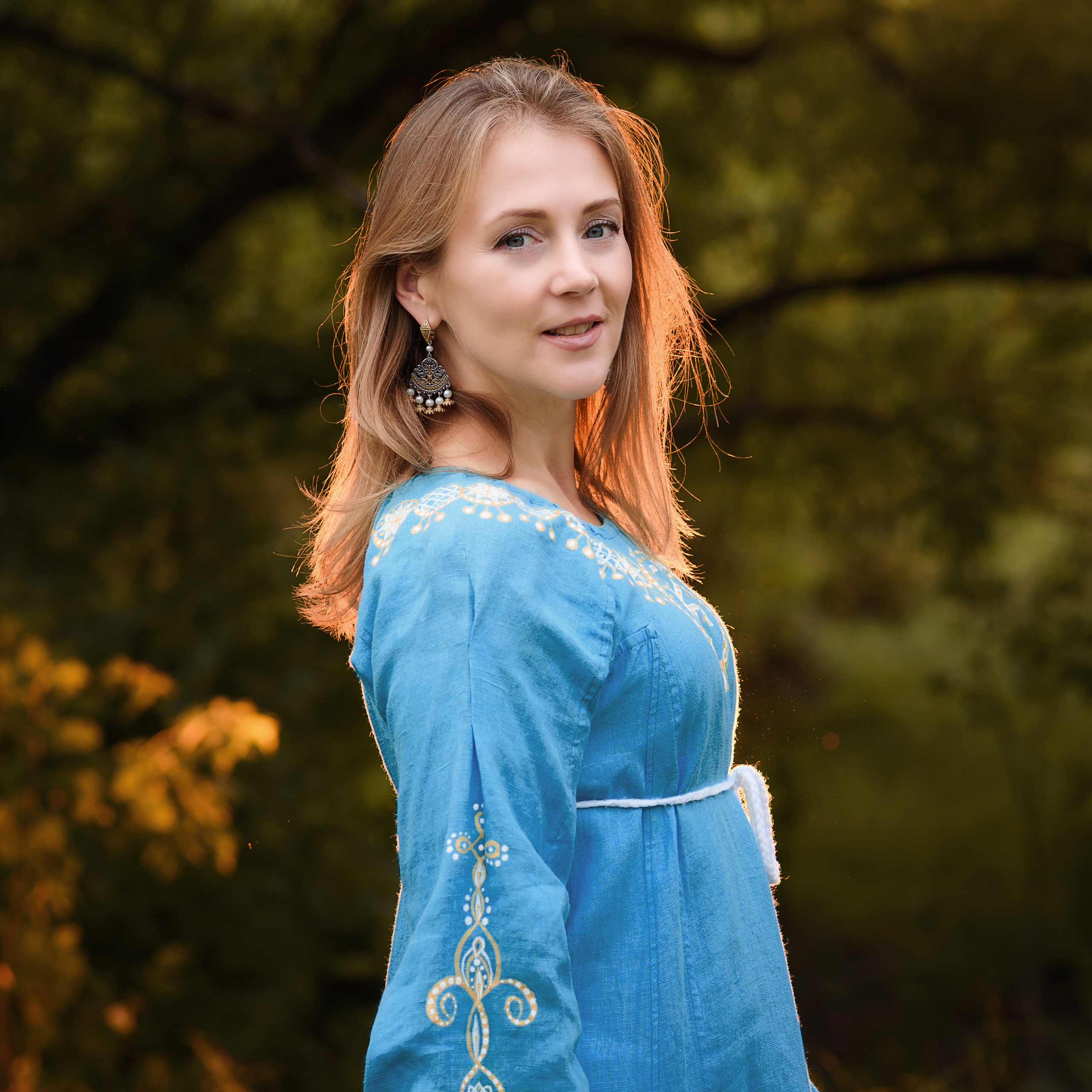 Виктория — фотосессия с огнем. Фотографы в Орле Шестопаловы Юлия и Юрий