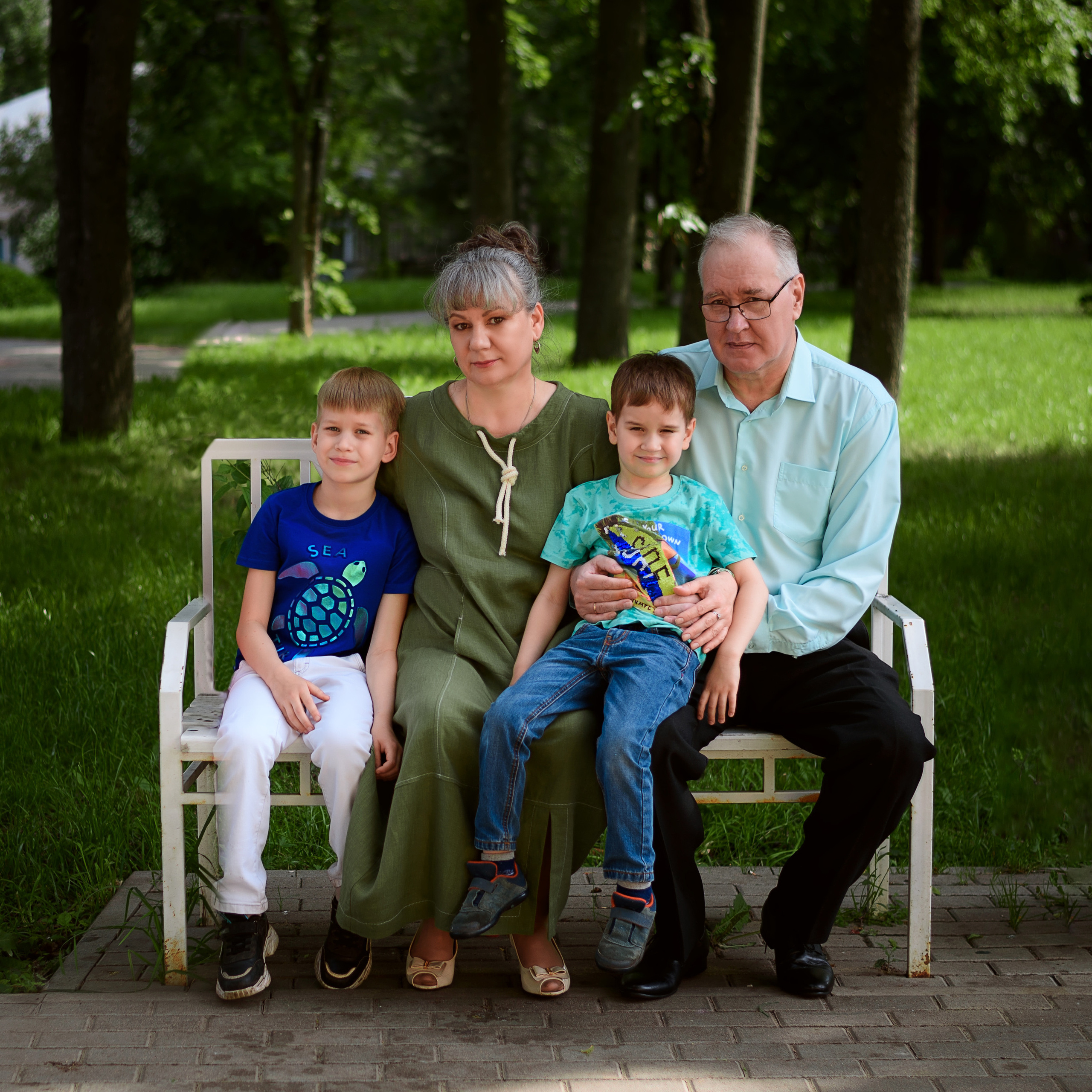 БОЛЬШАЯ семья Поплавных). Фотографы в Орле Шестопаловы Юлия и Юрий
