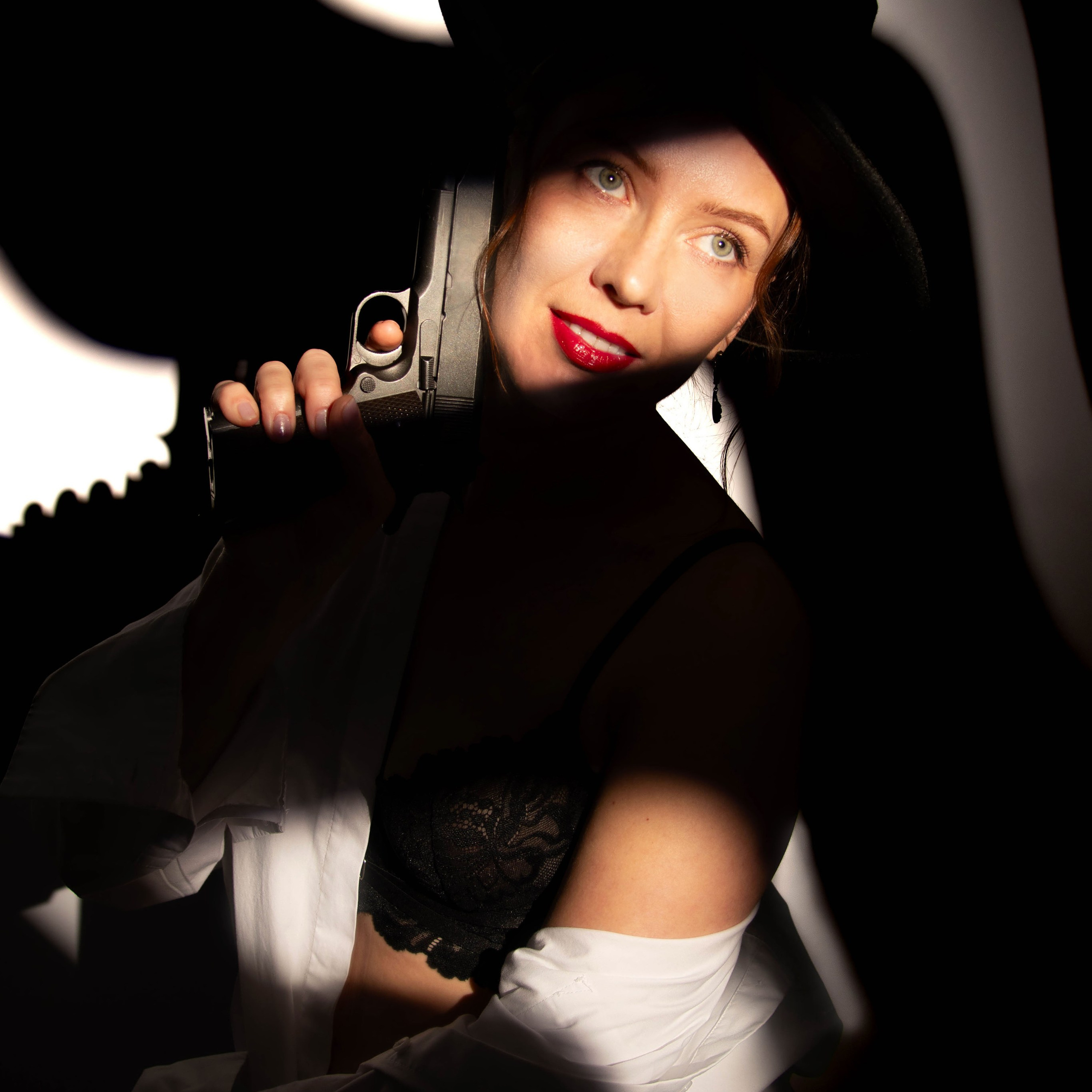 Стиль Нуар (Маски Гобо)