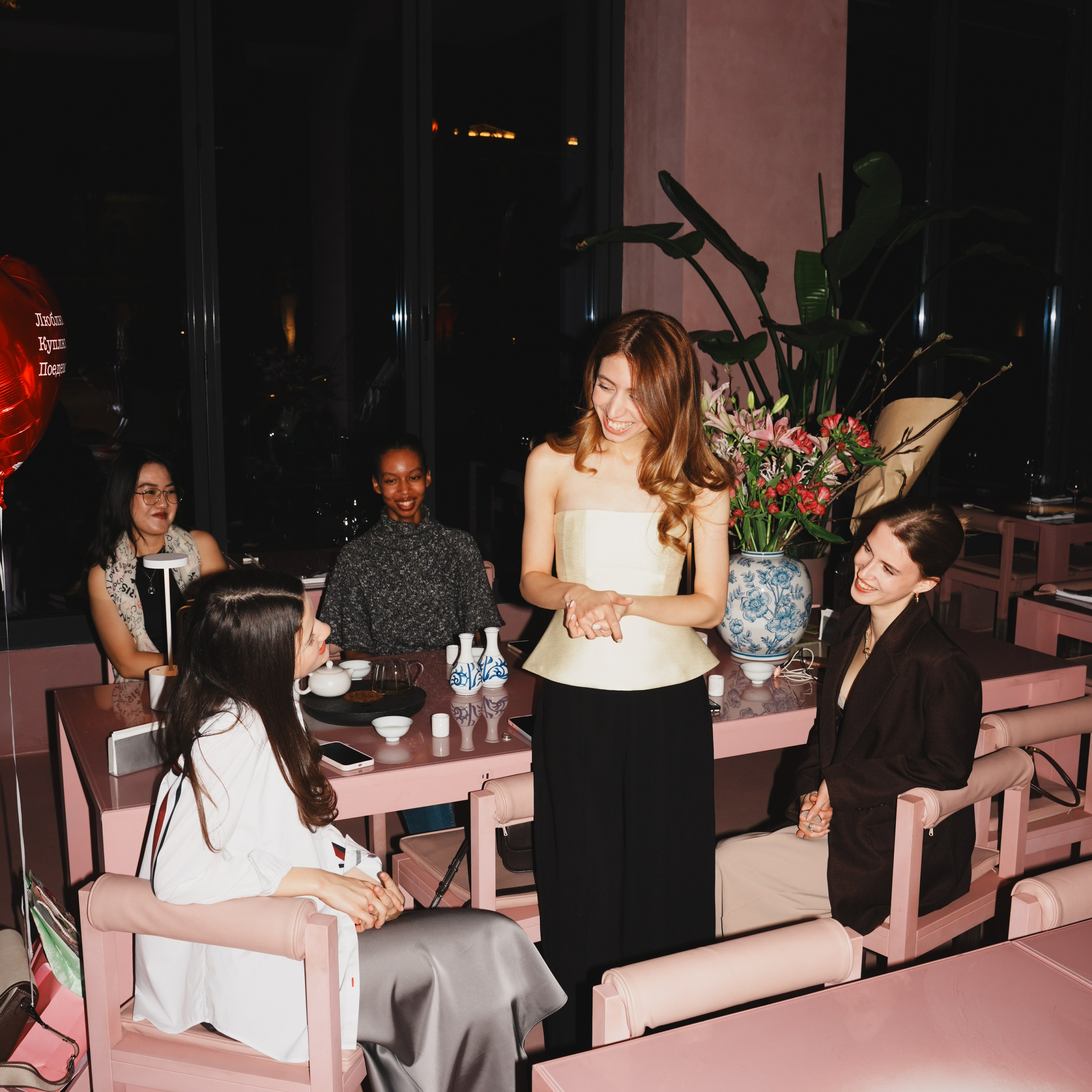 День Рождения Альбины // Ресторан FullMoon