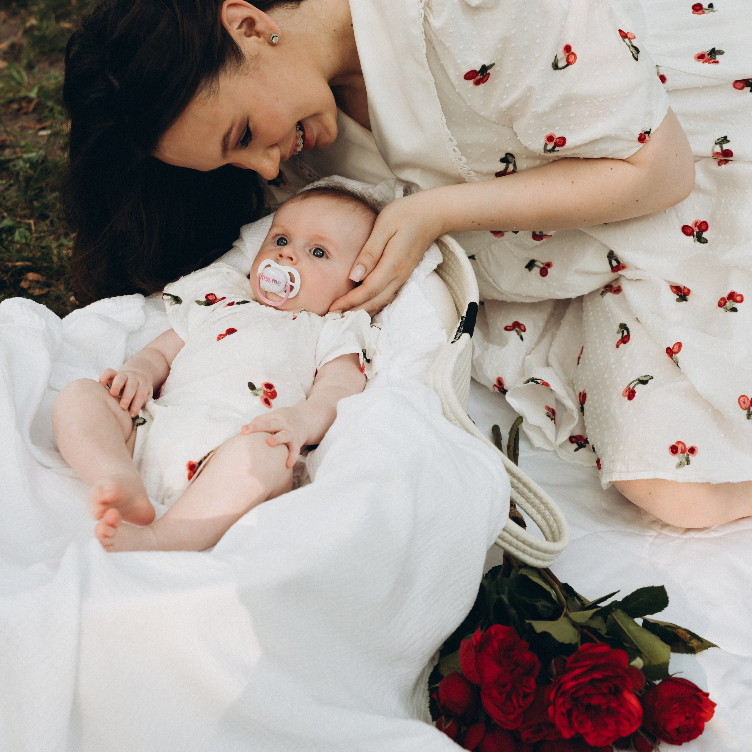 Виктория и&nbsp;Алиса / Вишневый сад