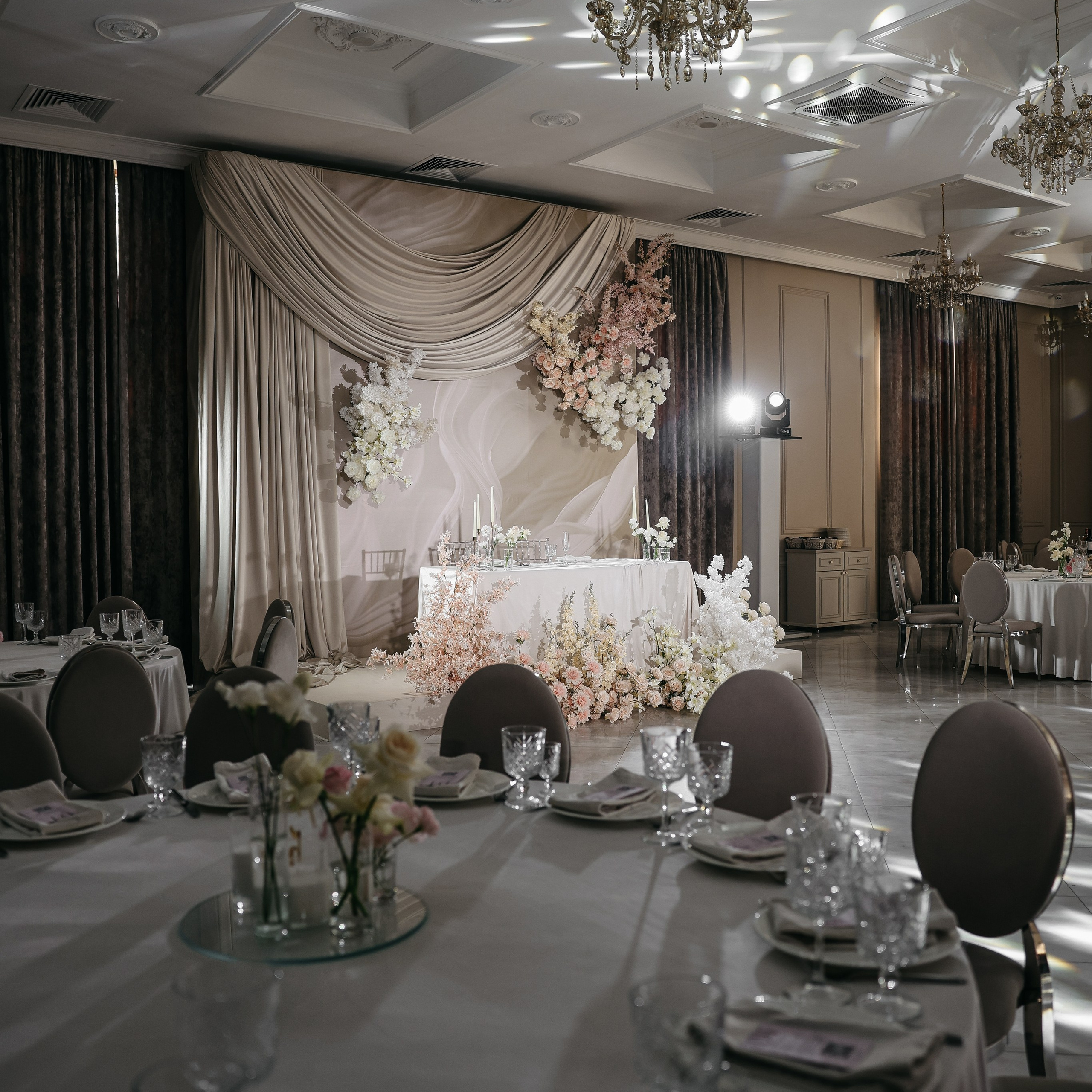 Студия событий ДЕЙЗИ. Организация мероприятий. Свадебное агентство в Ростове-на-Дону. Свадебный организатор. Организация свадьбы под ключ