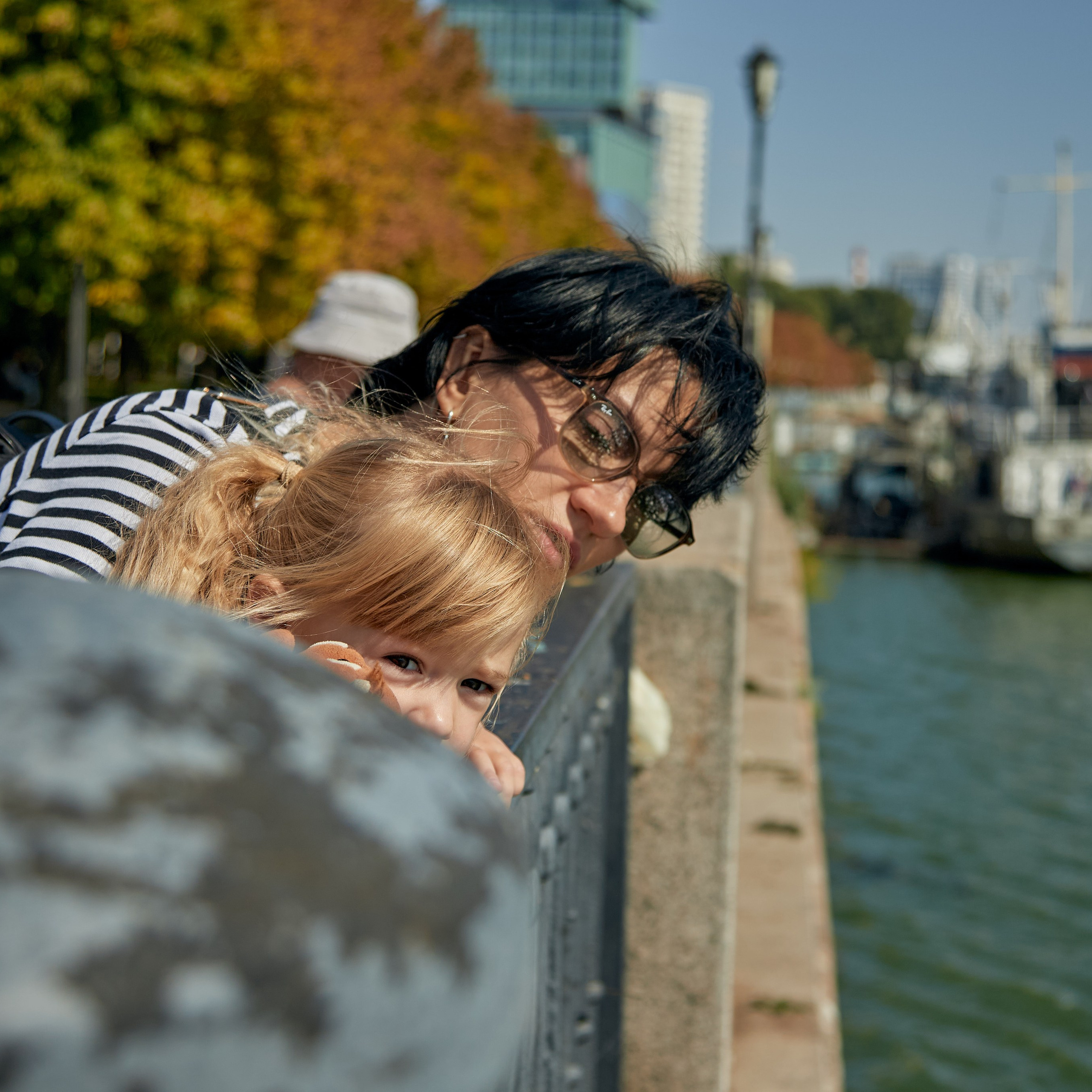 Олег, Надежда и Мия + Ника