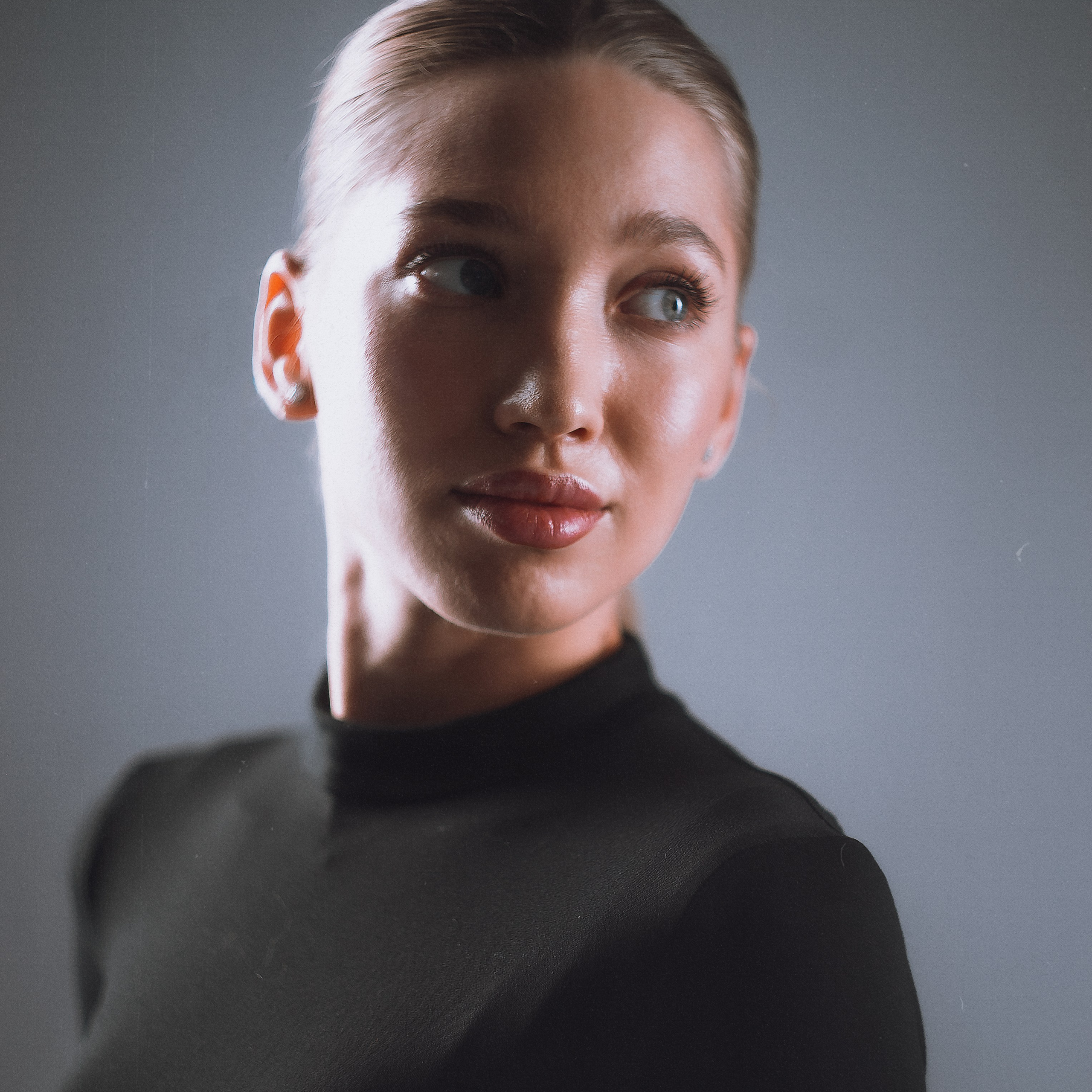 полина
