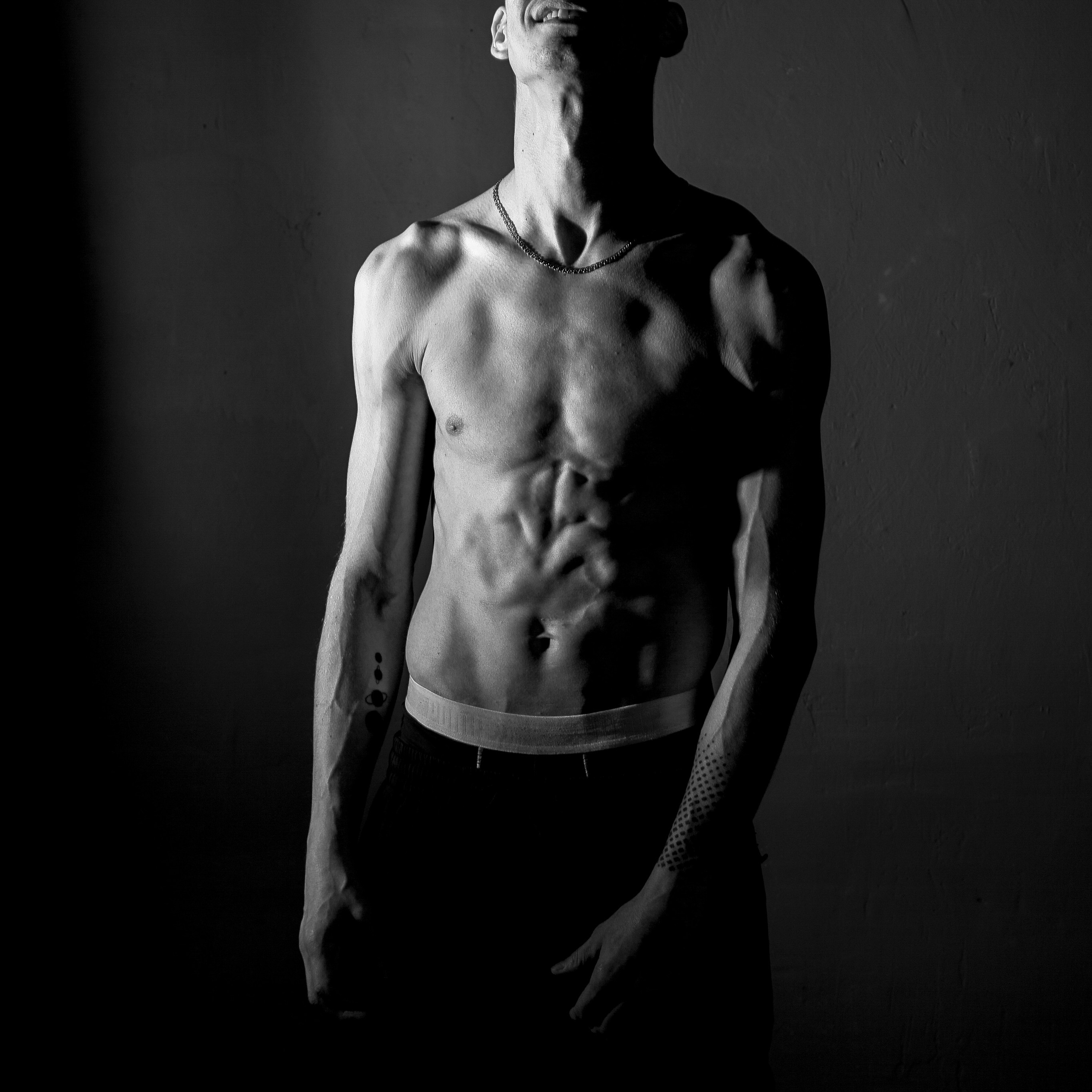 Борислав. Танцор брейкданса