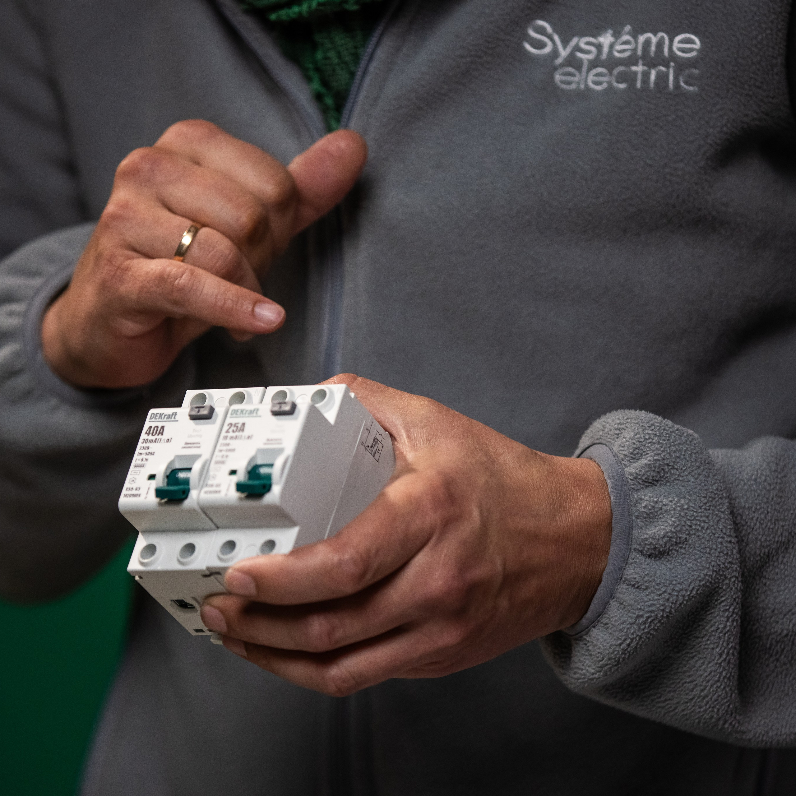 МФЭС-2025 в Москве. Промышленный фотограф, фоторепортаж, Россия