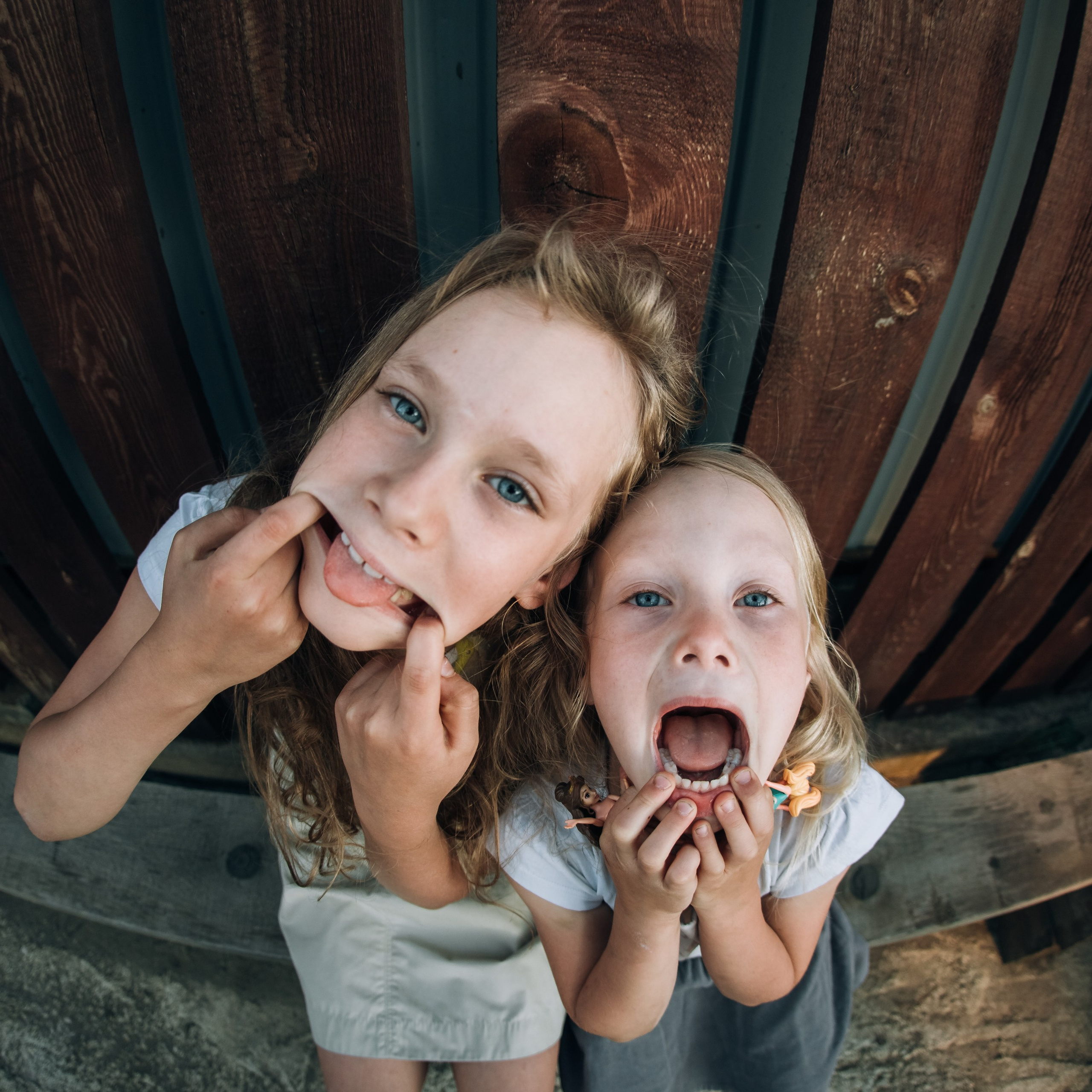 Домашняя фотосессия Ульяны и Даши