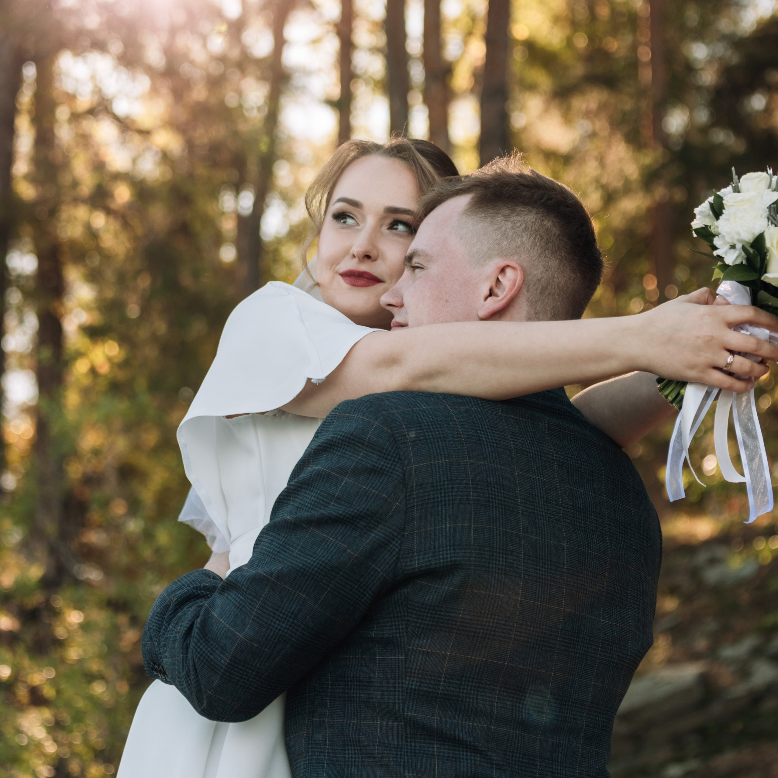 Свадьба Алексея и Елены прогулка вдоль озера