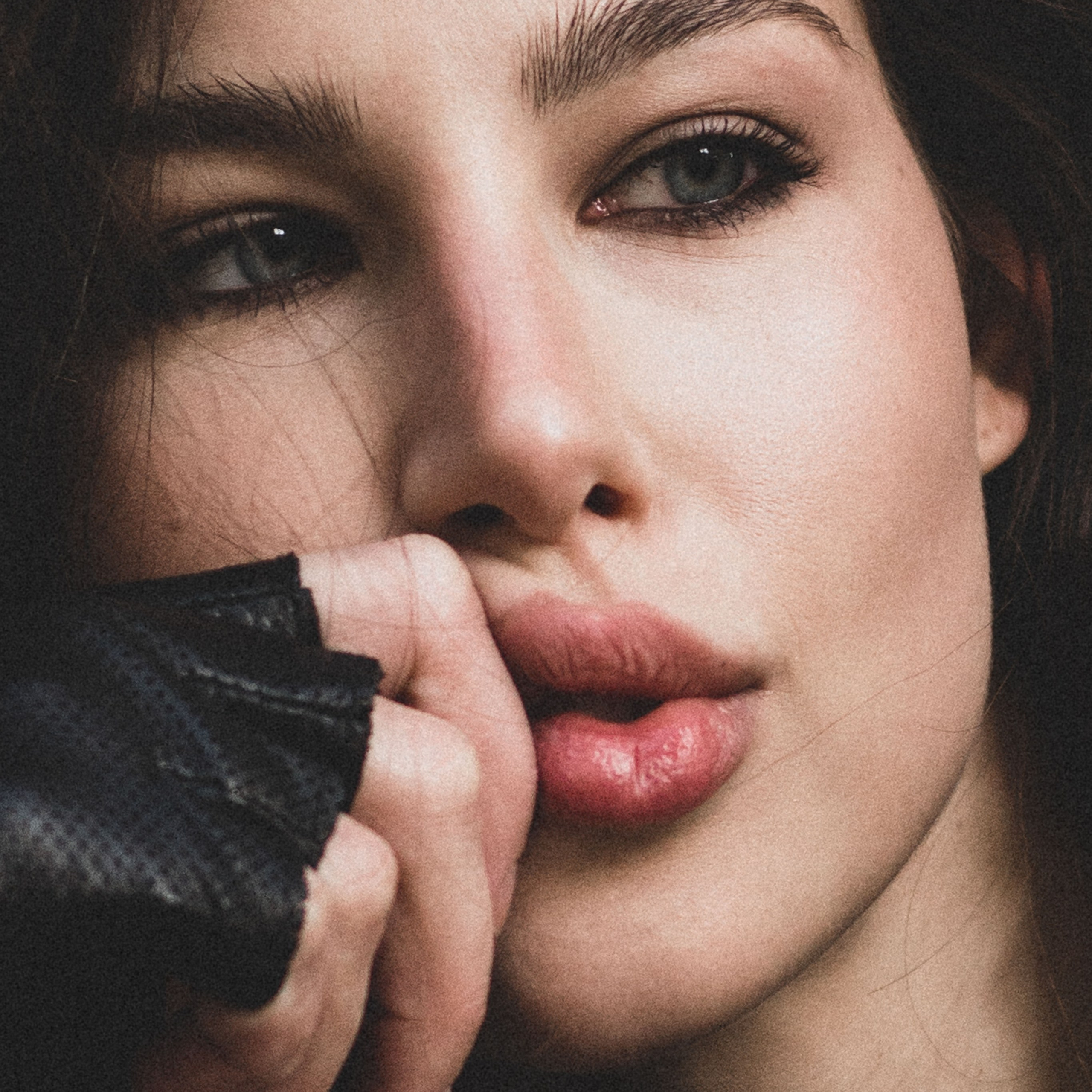 Злата. Женский портрет в городе