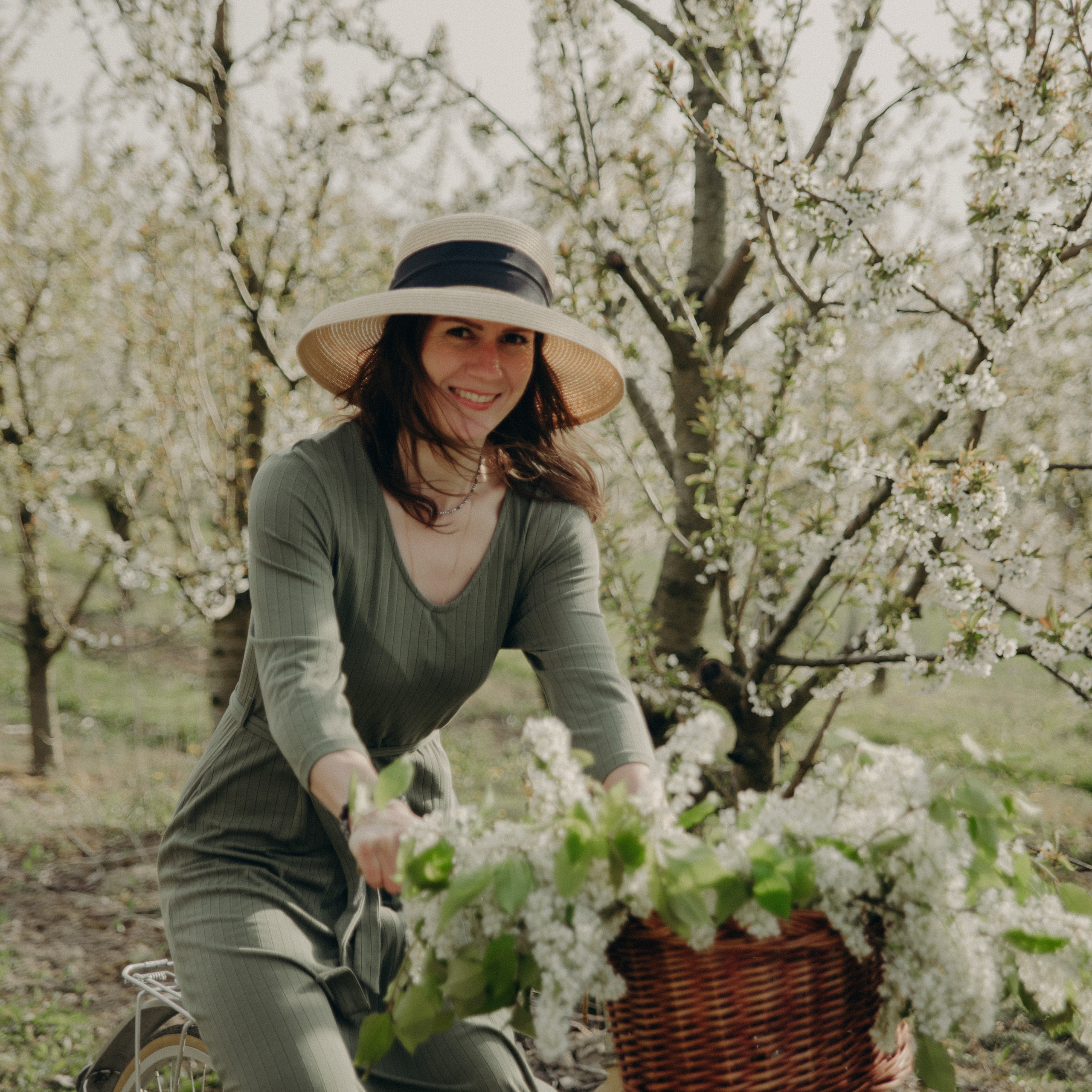 Вишневый сад (фотодевичник). Фотограф Надежда Московская