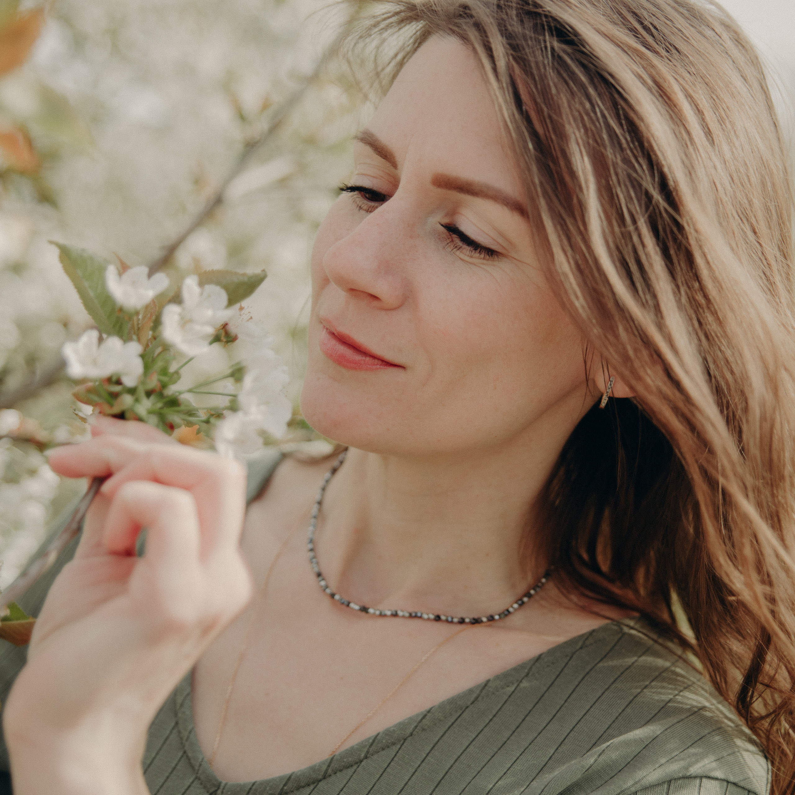 Вишневый сад (фотодевичник). Фотограф Надежда Московская