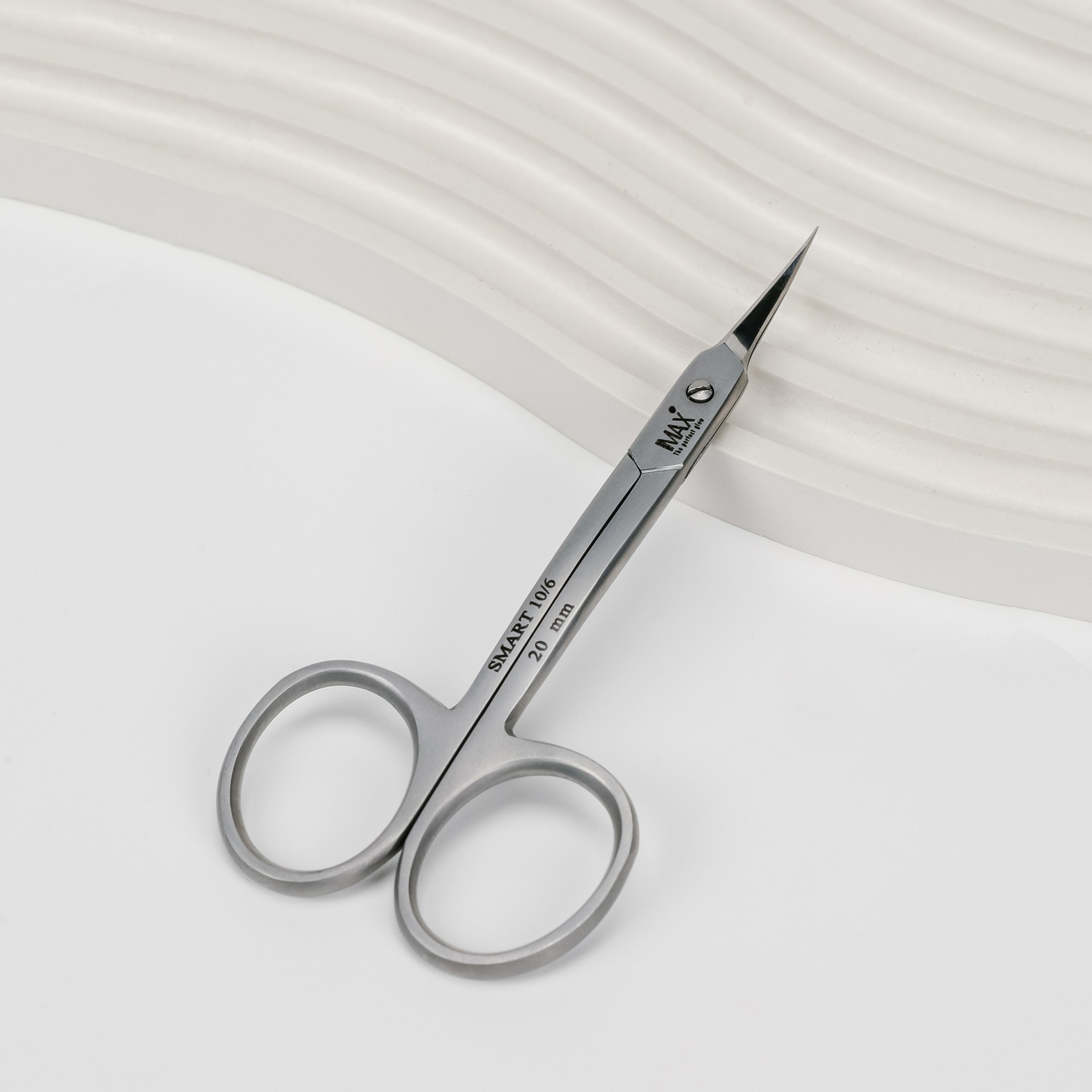 Простые фото 300 руб/кадр (без сложных композиционные и световых решений)