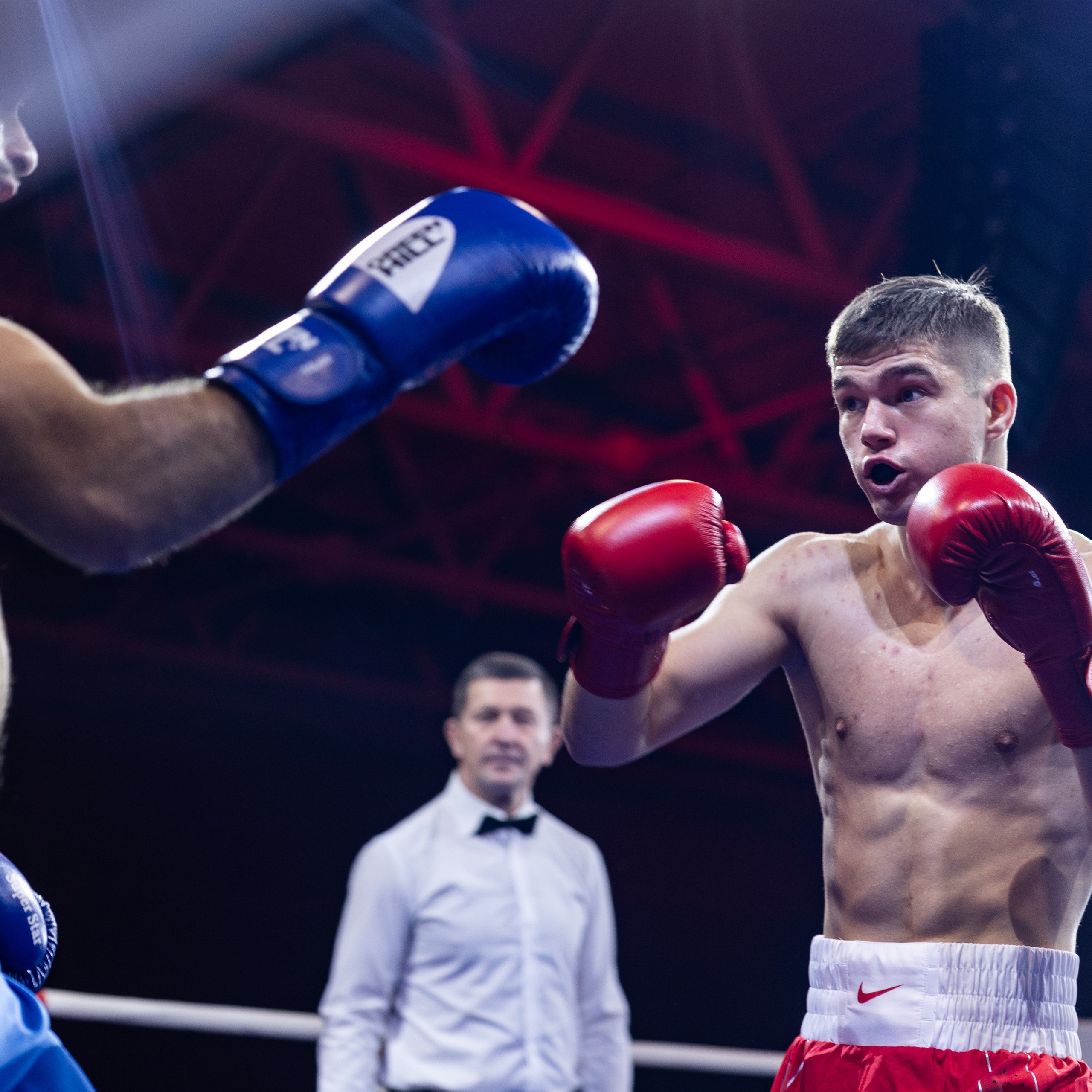 Всероссийский турнир по боксу «Сила и единство «в поддержку бойцов СВО. Свадебный фотограф в Нижнем Новгороде и Москве Виктор Баринов