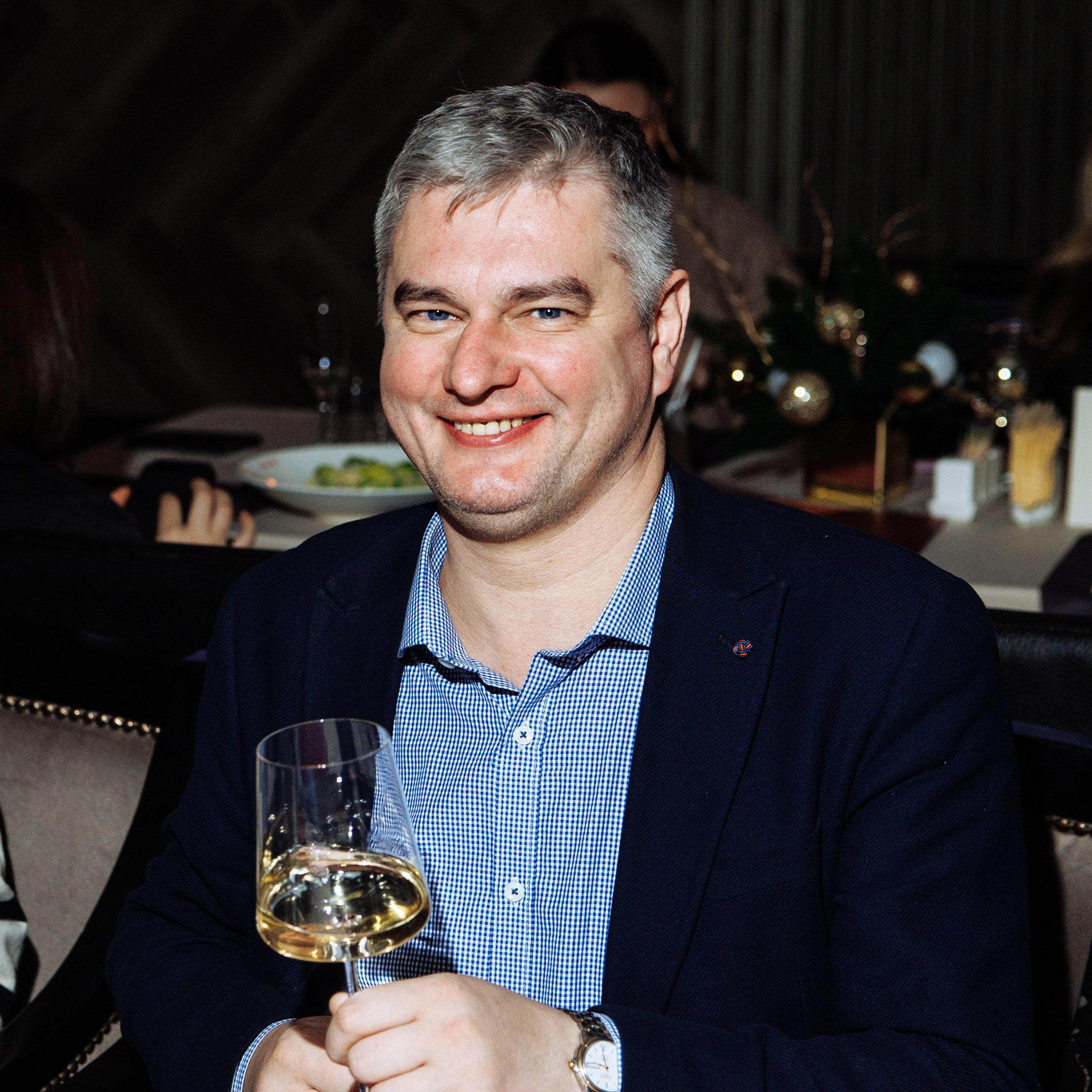 Altamira project: лекция «Суррогаты-деньги несуществующих правительств». Свадебный фотограф в Нижнем Новгороде и Москве Виктор Баринов