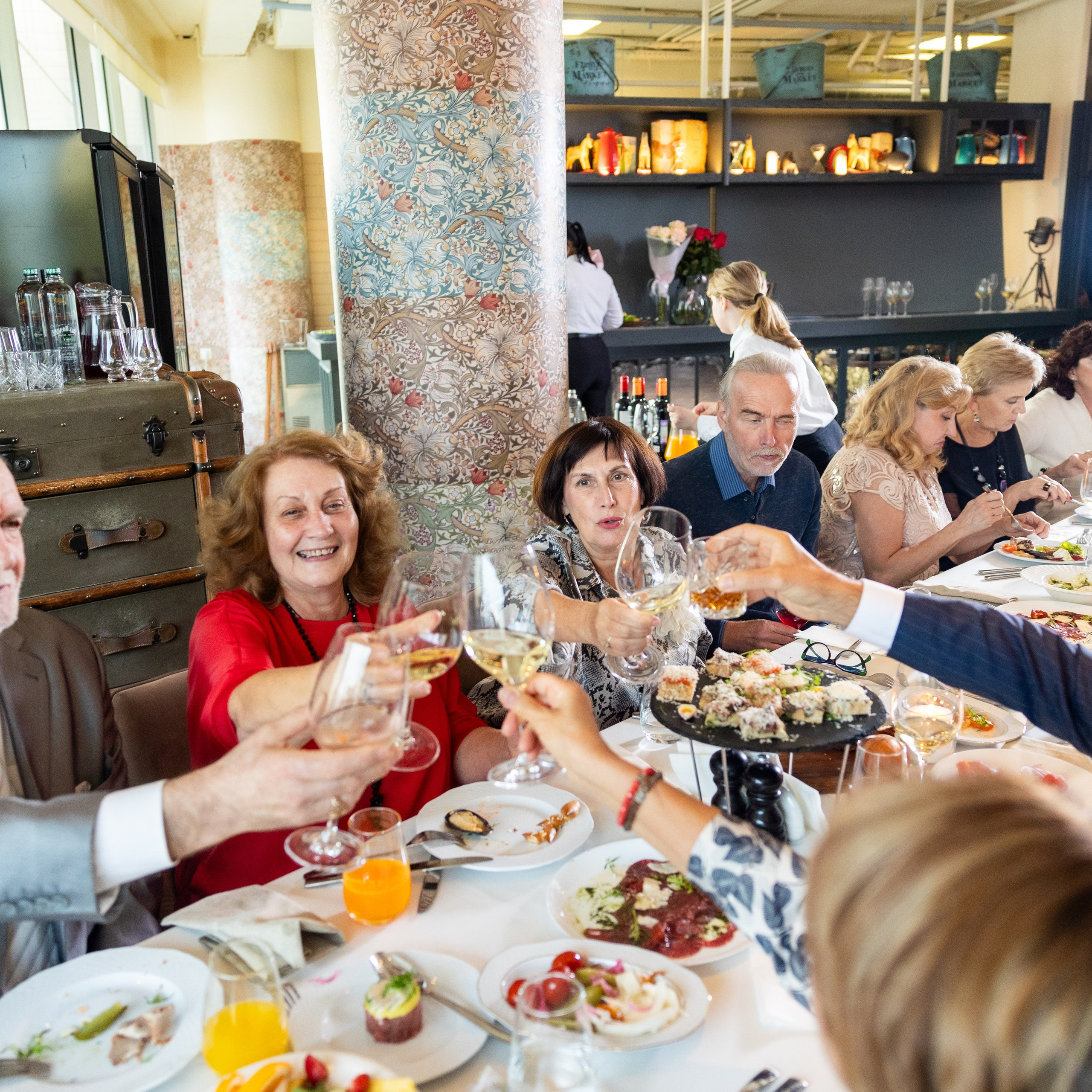 Юбилей 60 лет в ресторане «Митрич». Свадебный фотограф в Нижнем Новгороде и Москве Виктор Баринов