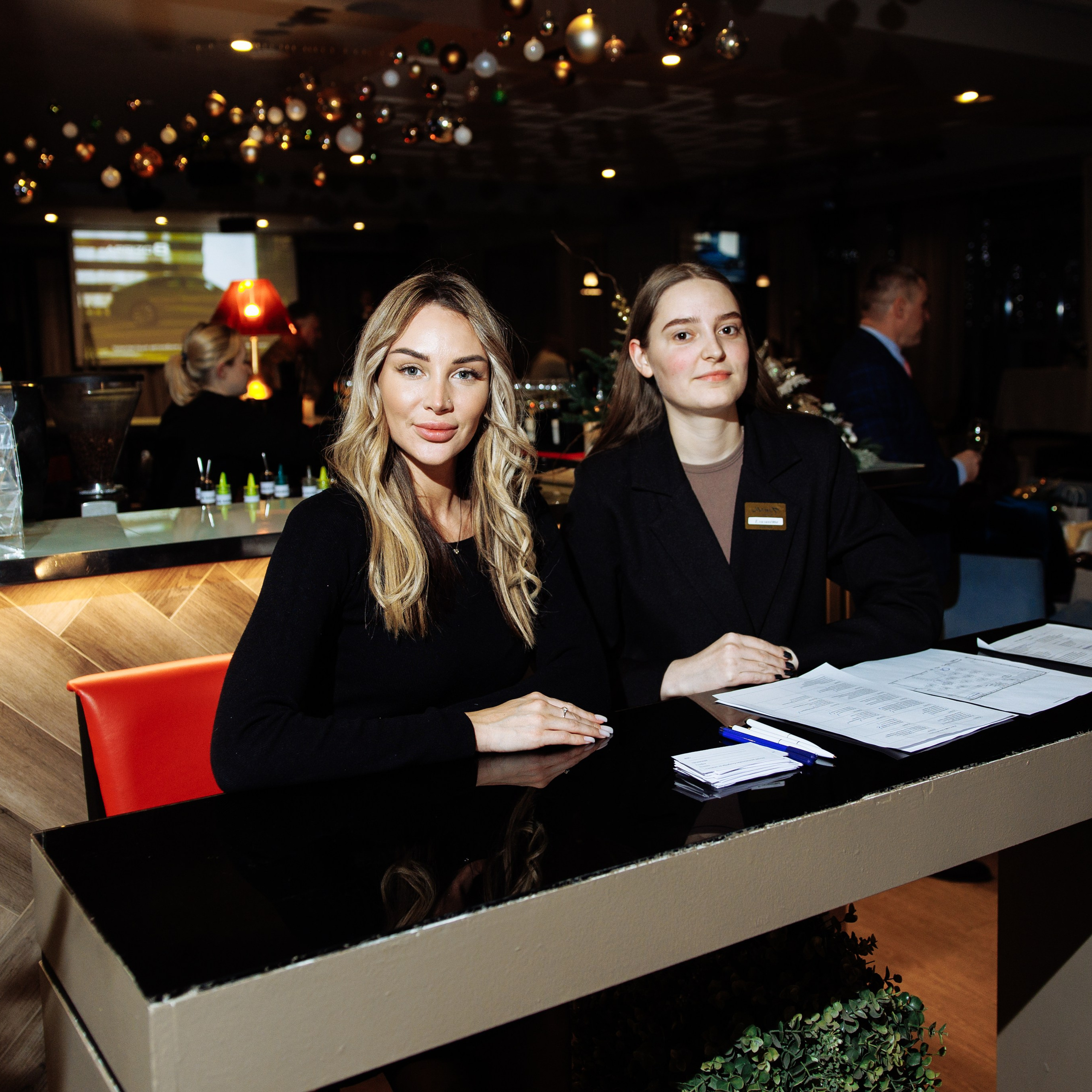 Altamira project: лекция «Суррогаты-деньги несуществующих правительств». Свадебный фотограф в Нижнем Новгороде и Москве Виктор Баринов