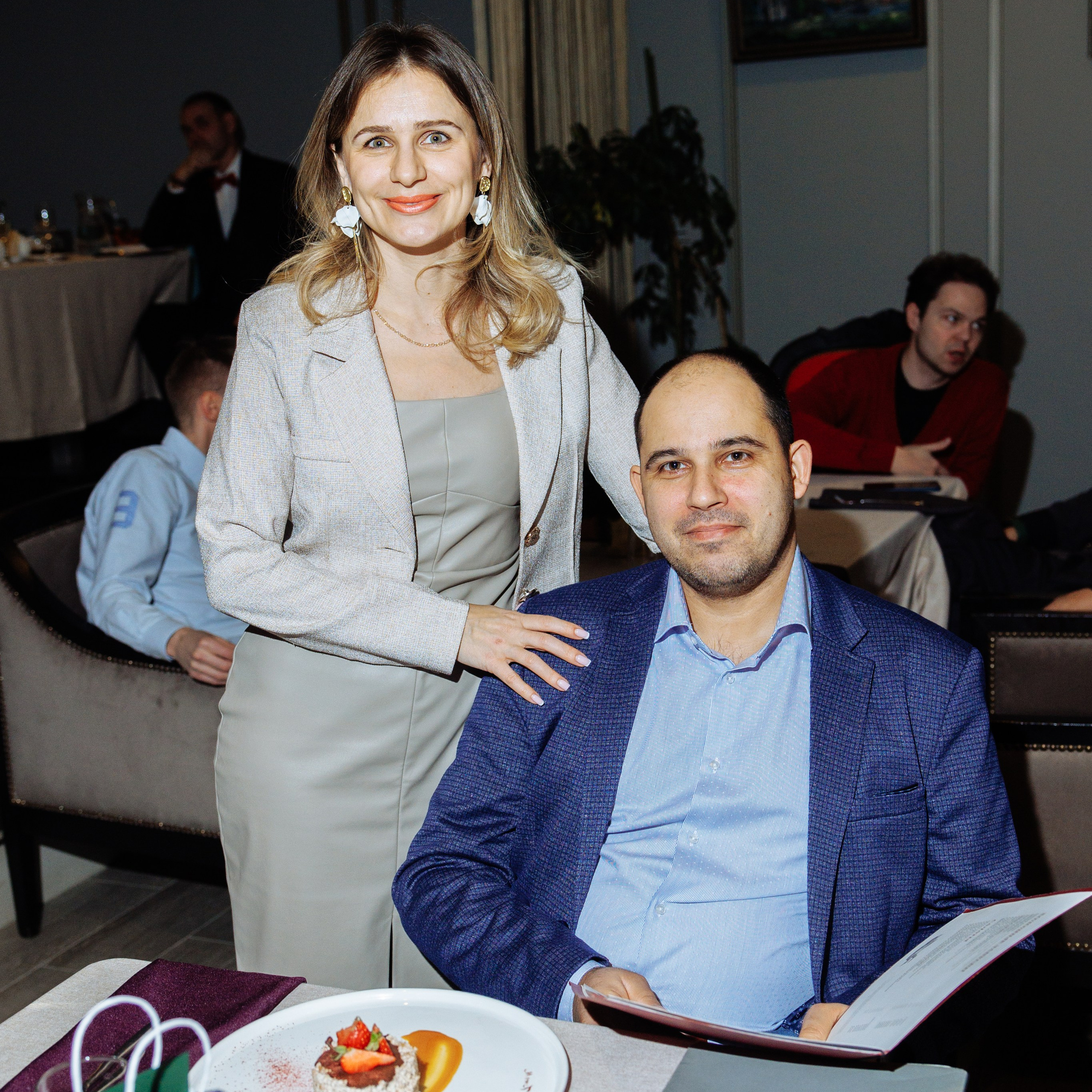 Altamira project: лекция «Суррогаты-деньги несуществующих правительств». Свадебный фотограф в Нижнем Новгороде и Москве Виктор Баринов