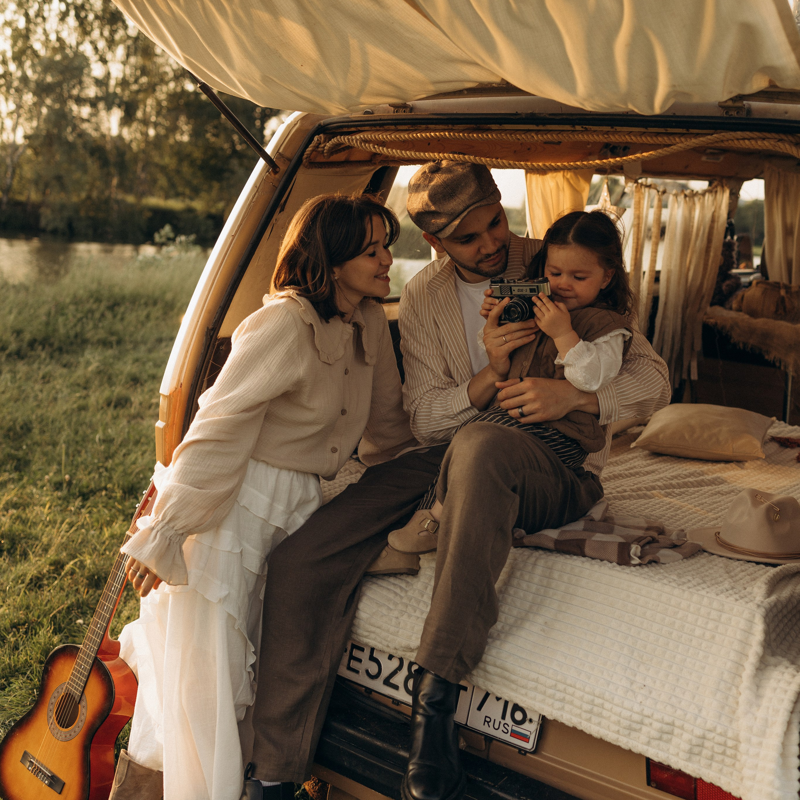 Искандар+Диана+Амелия