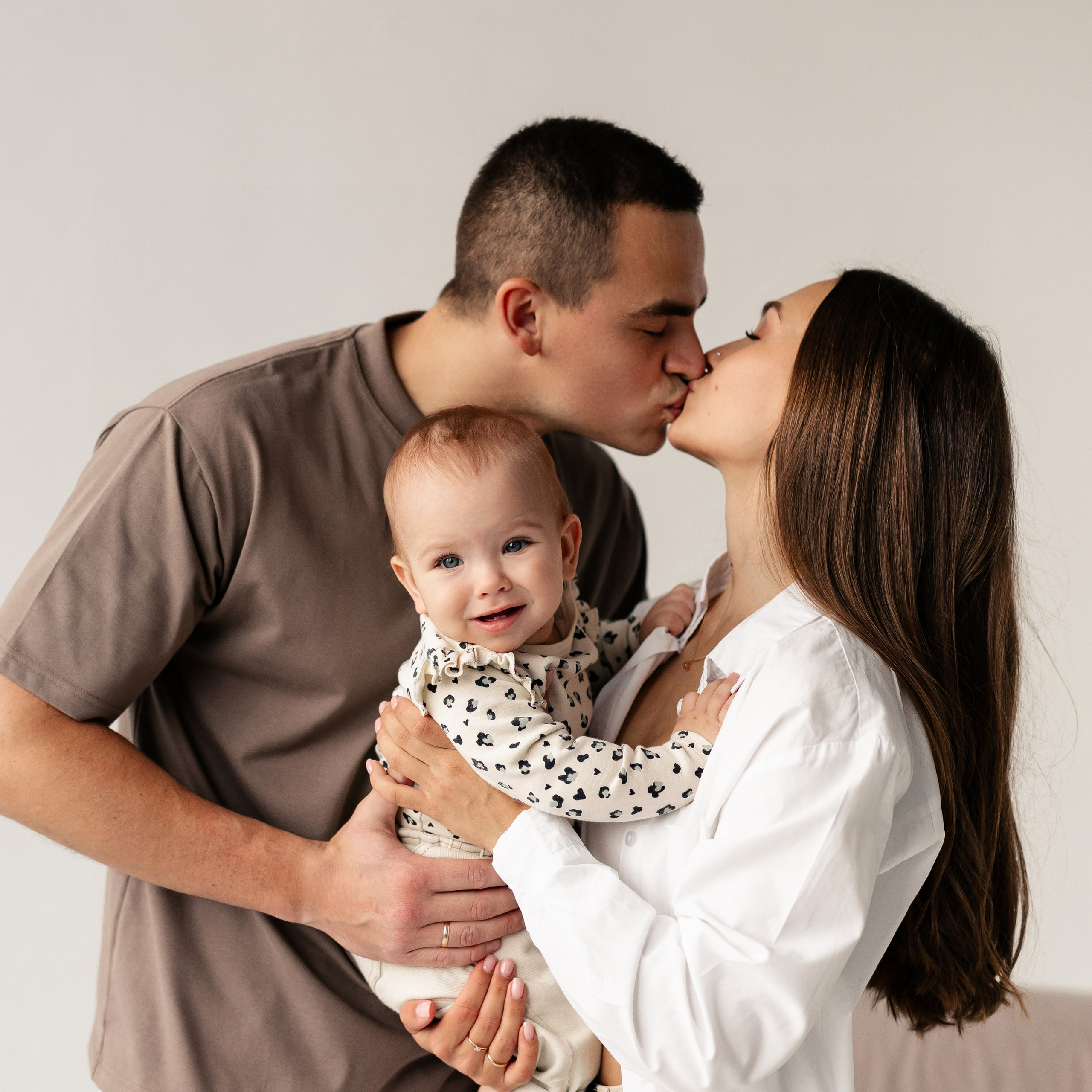 про малышку и её родителей