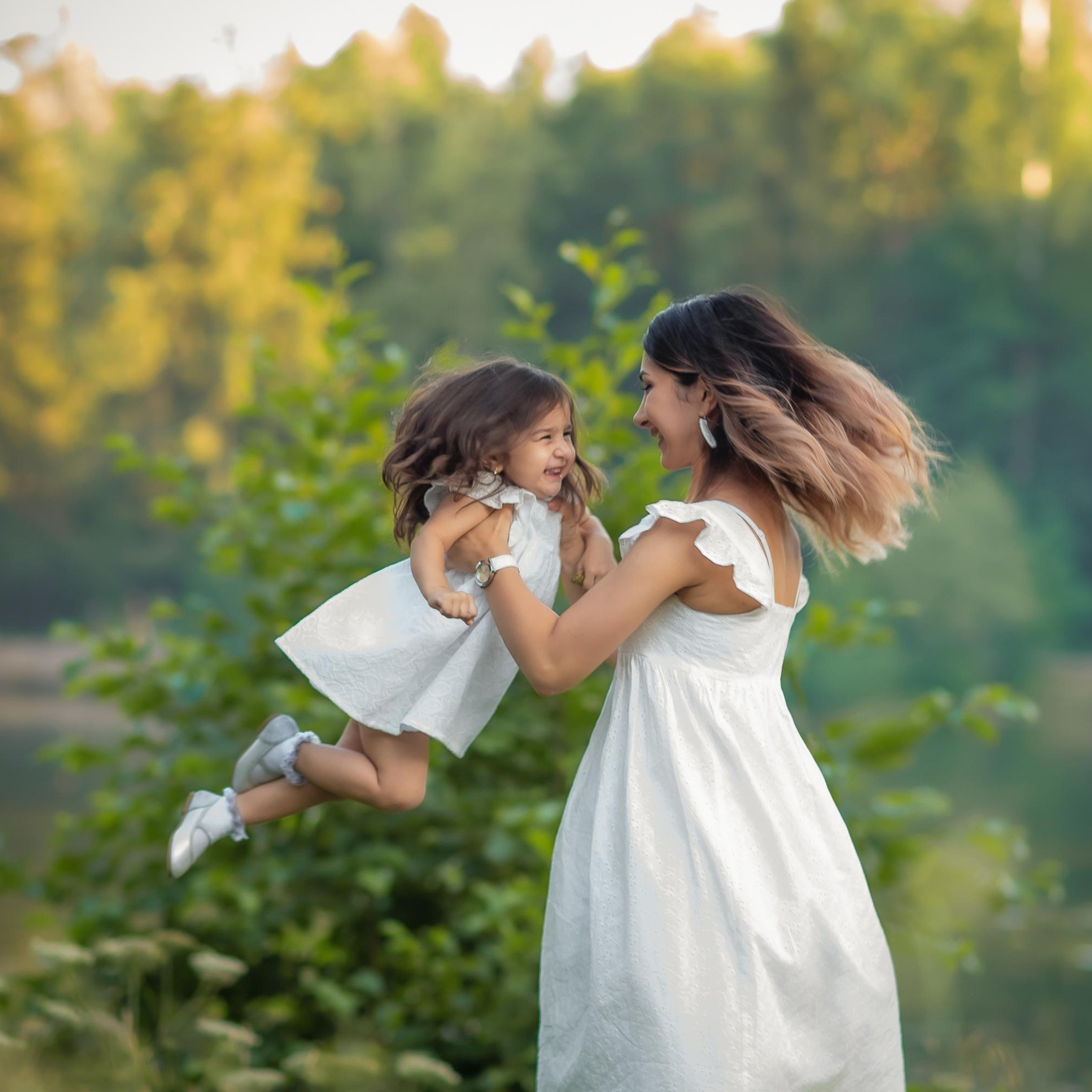 Саира и Амели