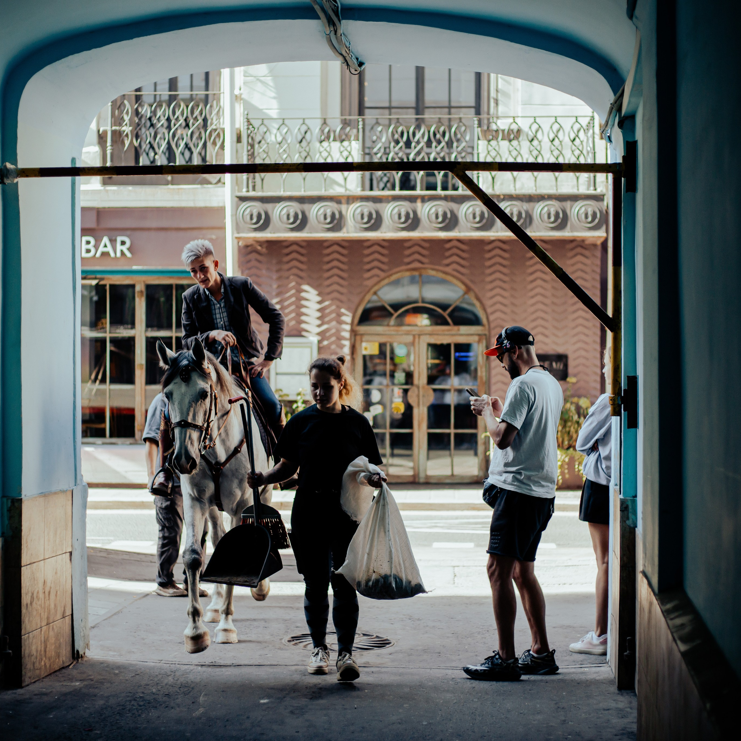 БЭКСТЕЙДЖИ. Портретный и репортажный фотограф Настя Куприянова