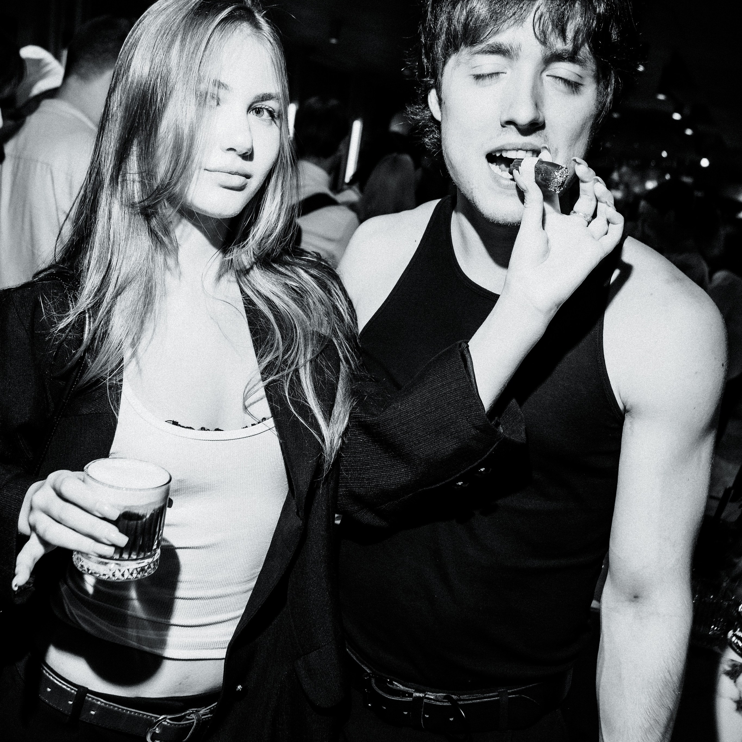 КОРПОРАТИВЫ