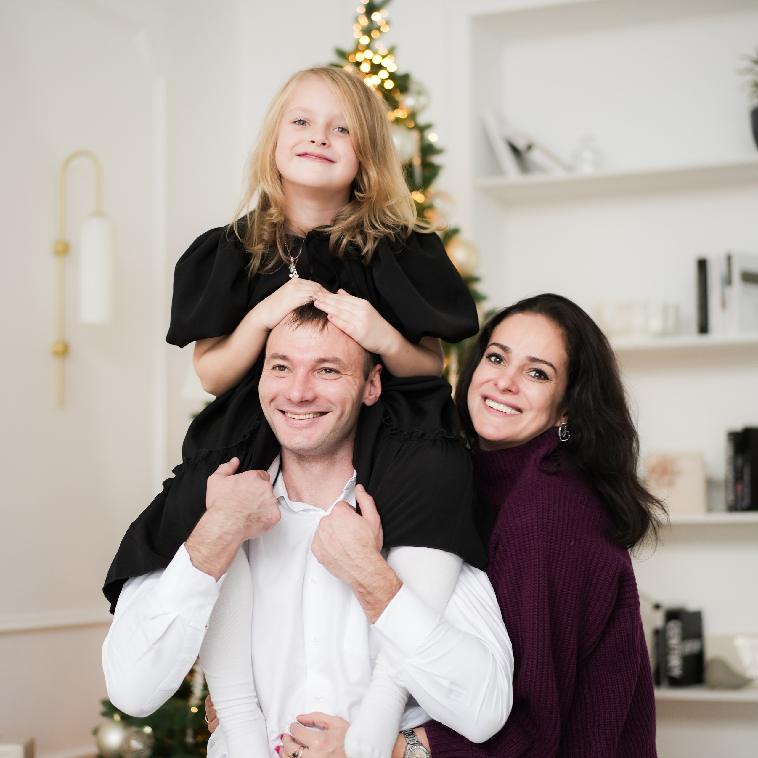 Алёна Евгений Василиса