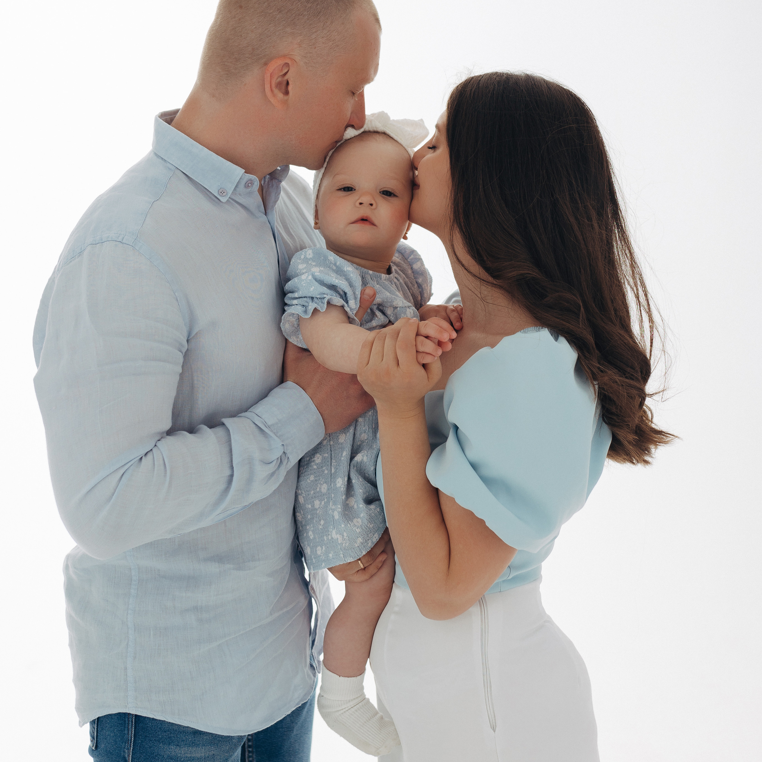 Годик малышке