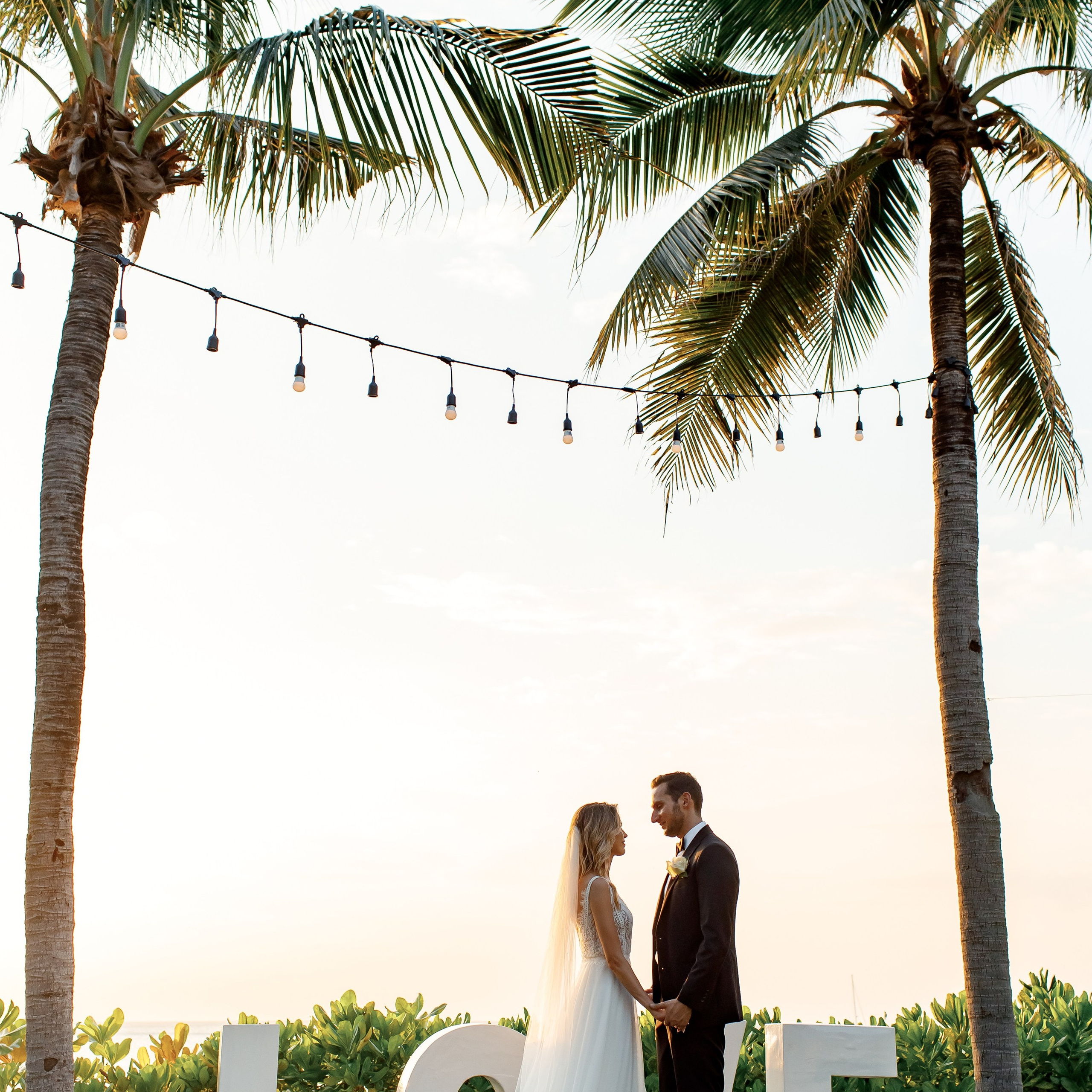 The best reviews about a photo shoot in Thailand. Photographer in Phuket. Photographer Thailand