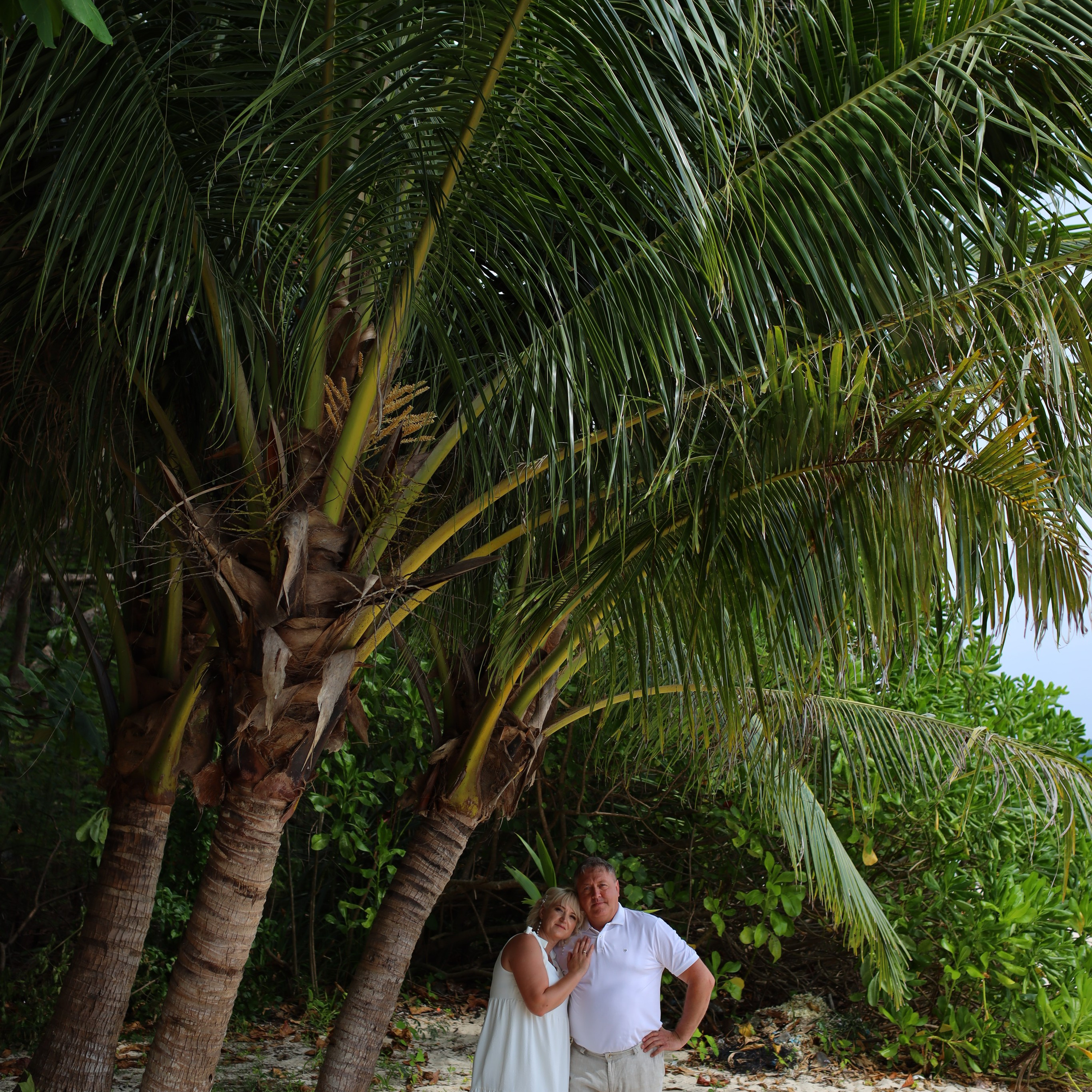 The best reviews about a photo shoot in Thailand. Photographer in Phuket. Photographer Thailand