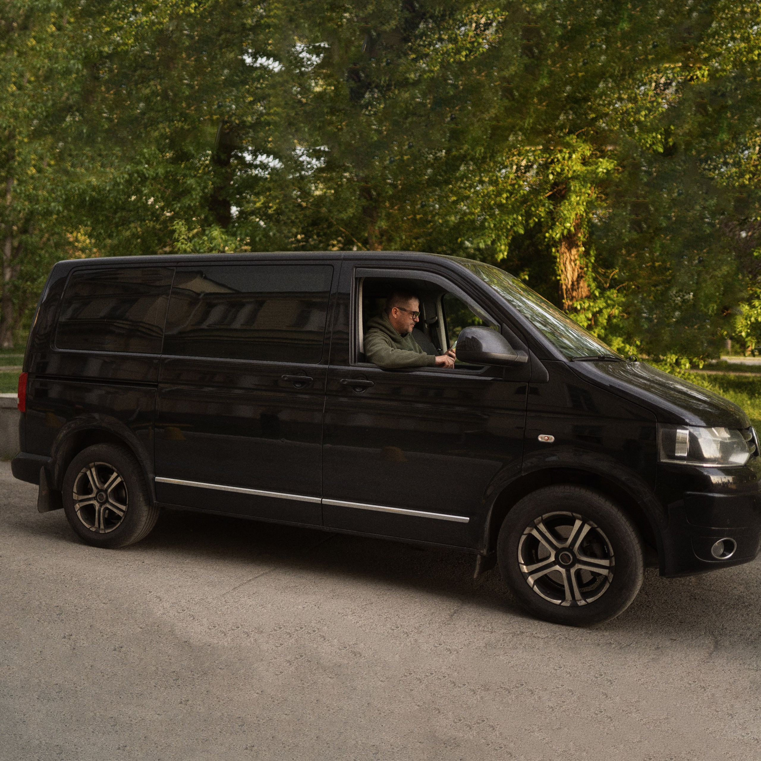 Арендуйте минивэн, автобус в Екатеринбурге за 5 минут