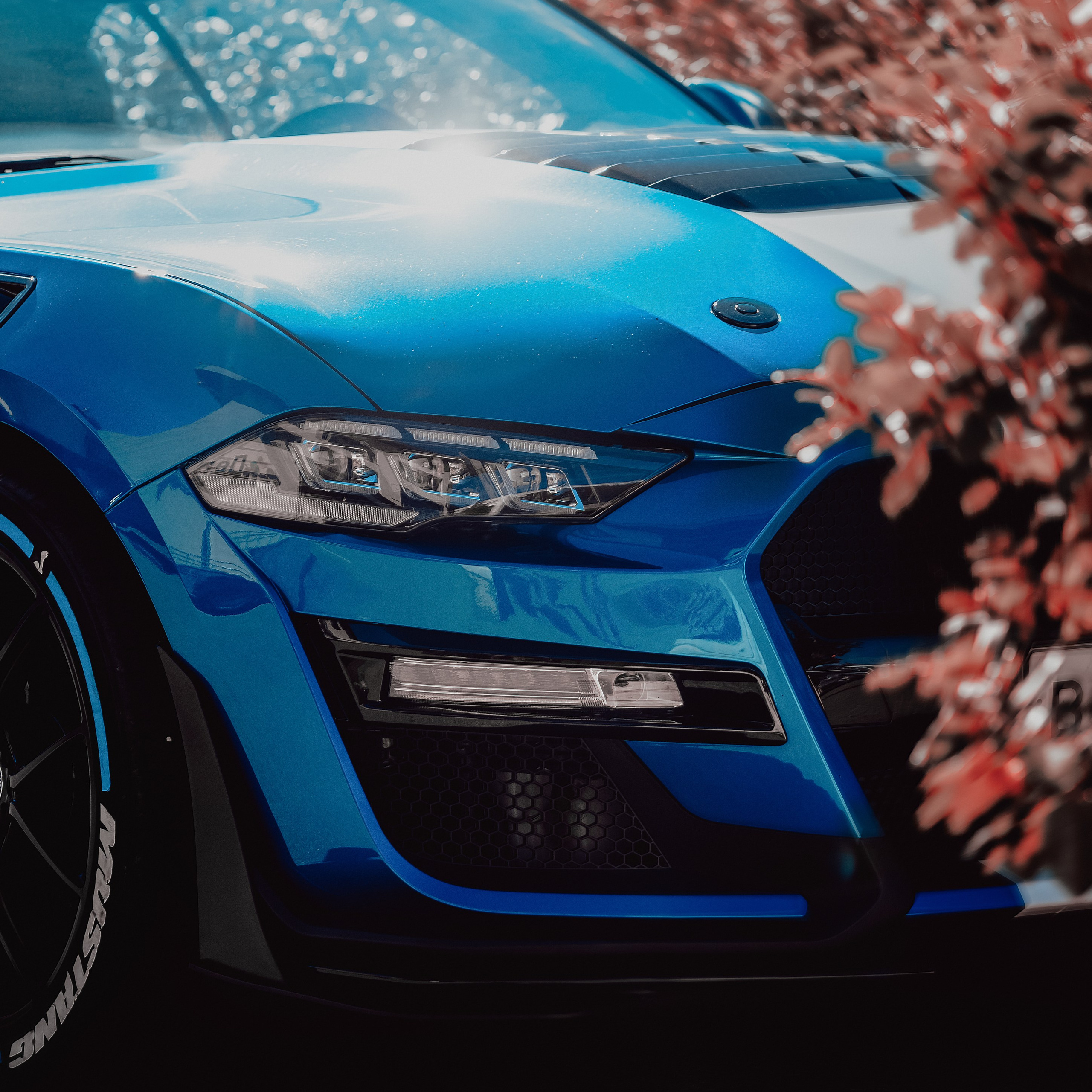 Автомобили