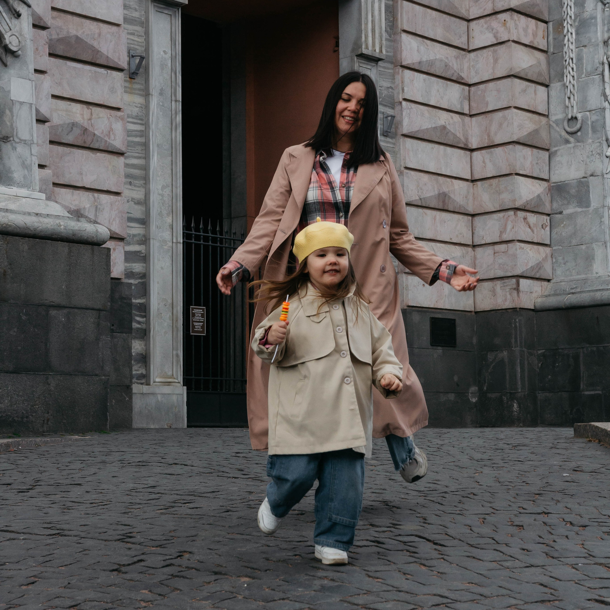 Фотопрогулка с ребенком для гостей города