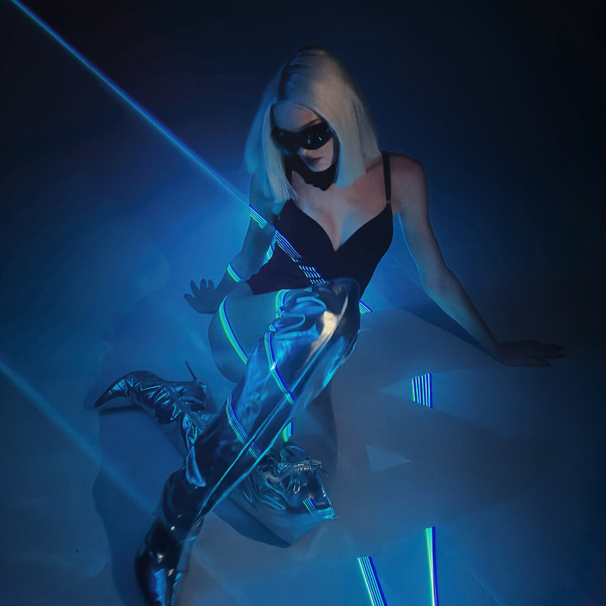 Мобильный контент. Создание ИИ контента, фотосессии, инфографика в Москве