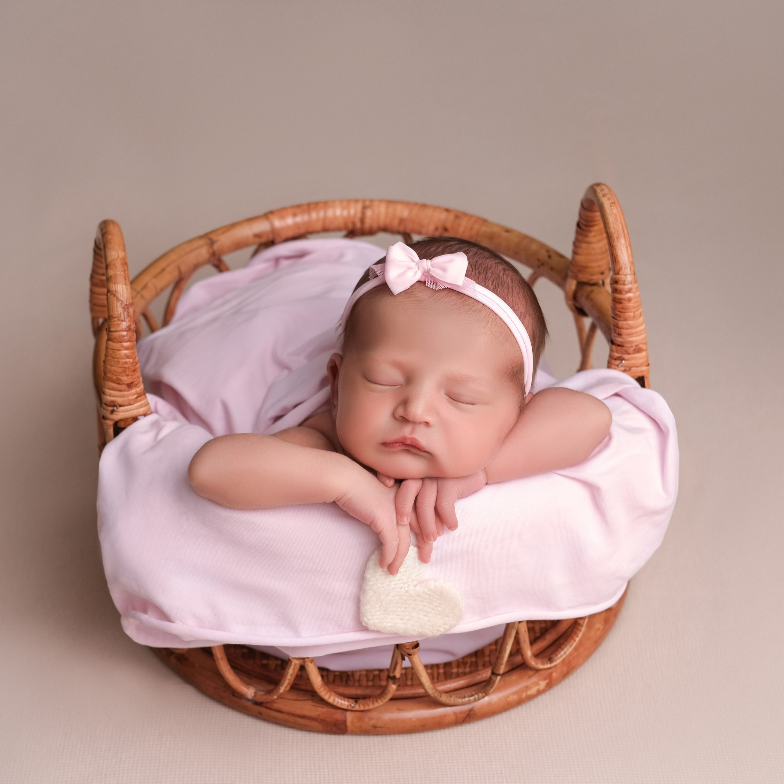 Отзывы. Фотограф новорожденных в Караганде