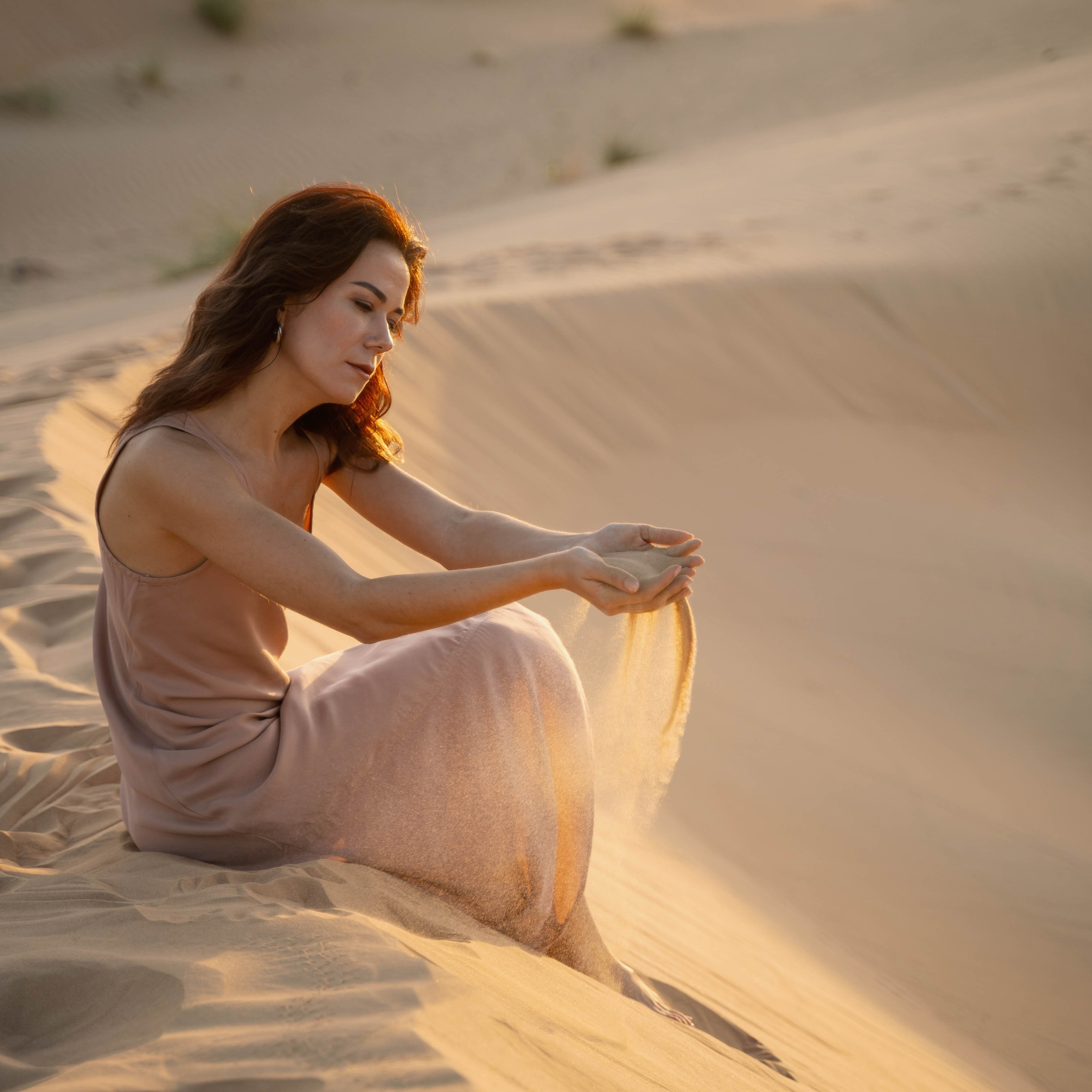 Наташа встречает рассвет в пустыне | Абу-Даби