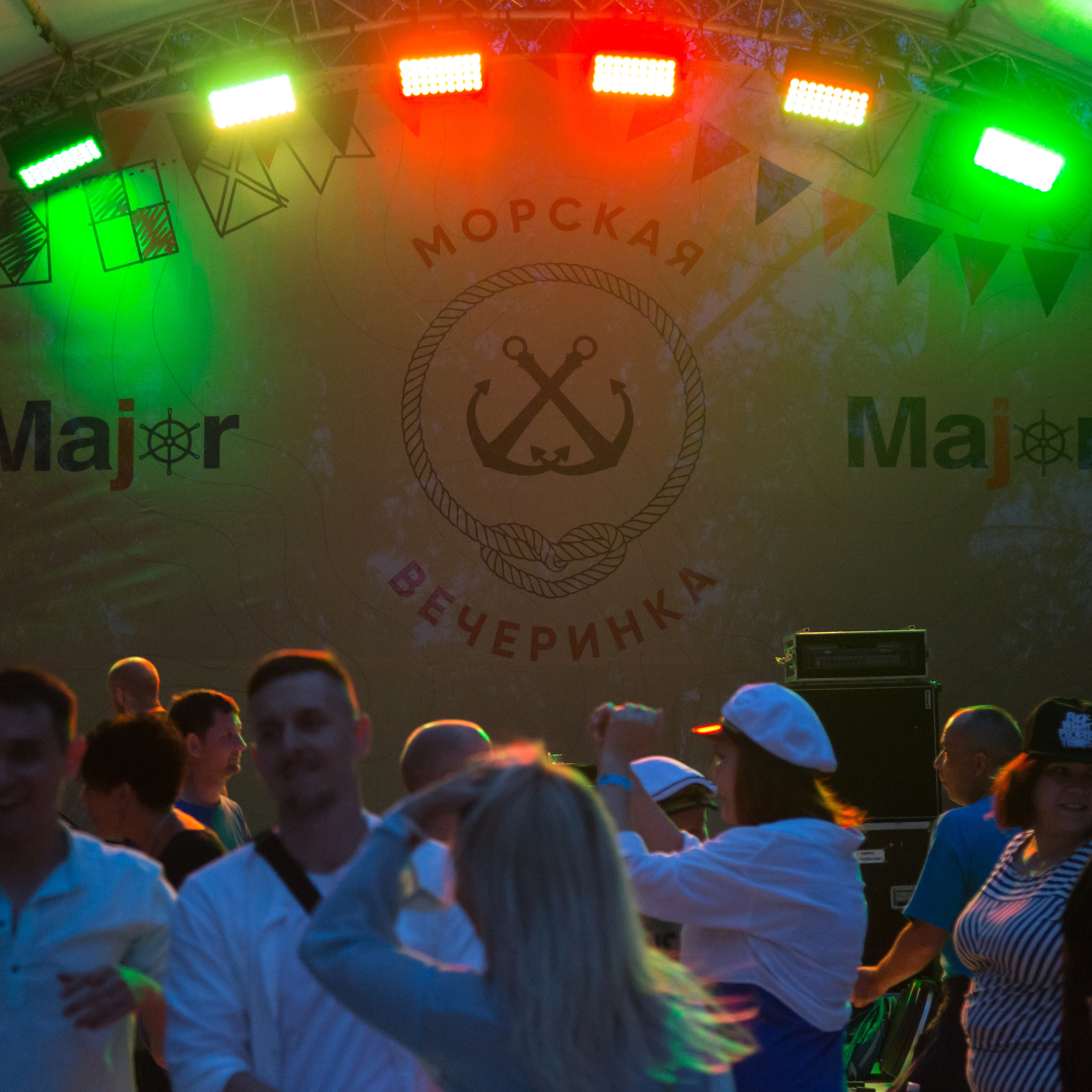 Отзывы. Рекламный коммерческий фотограф в Москве Владимир Лукьянов