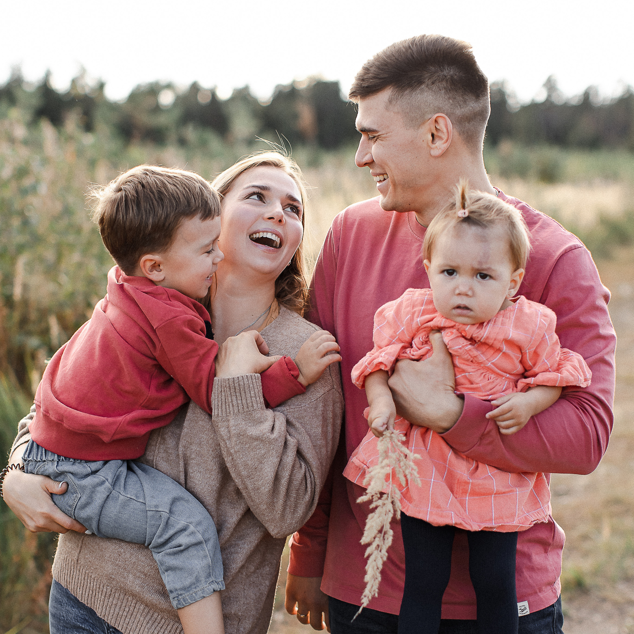 Даша+Женя=Лев и Поля