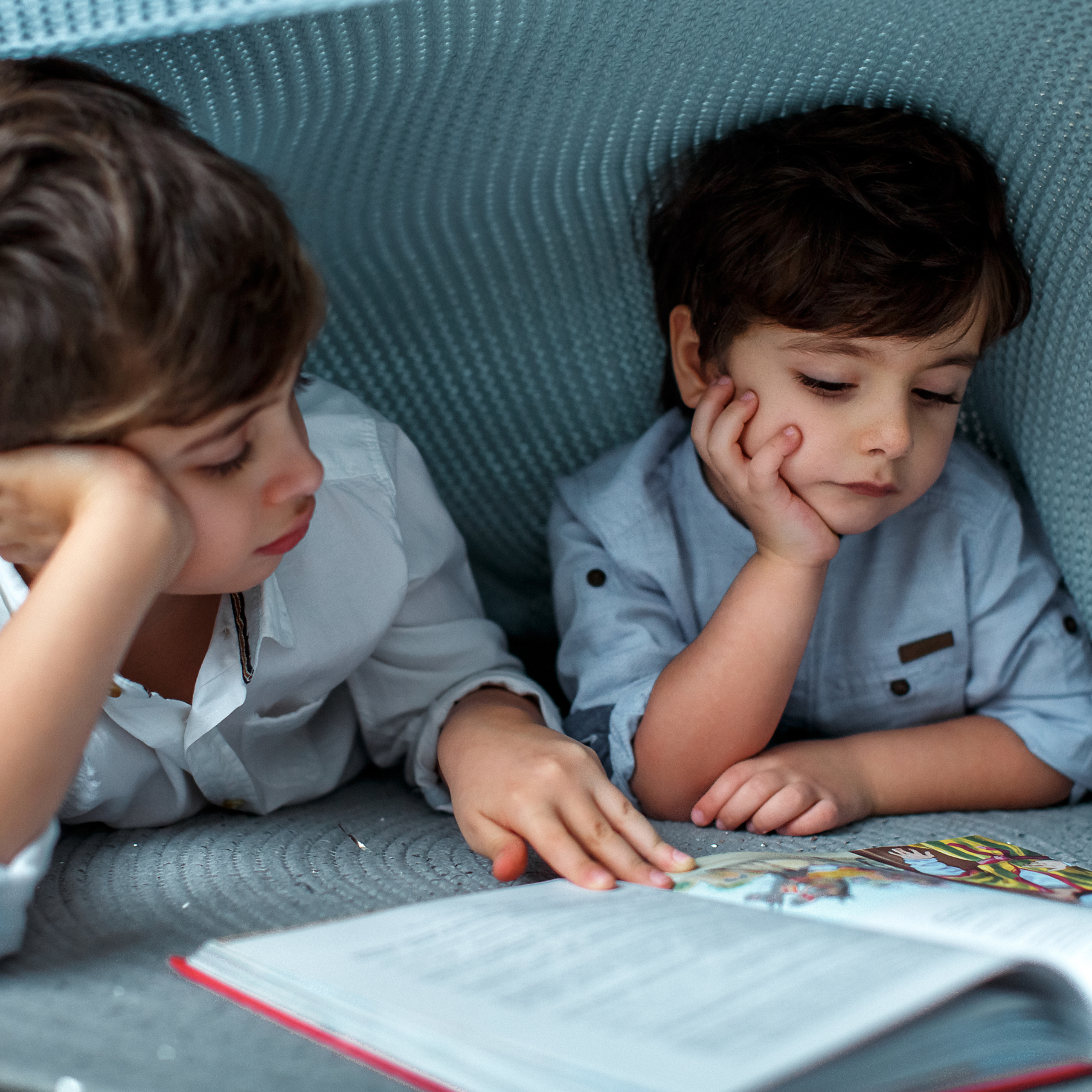 Мальчишки...