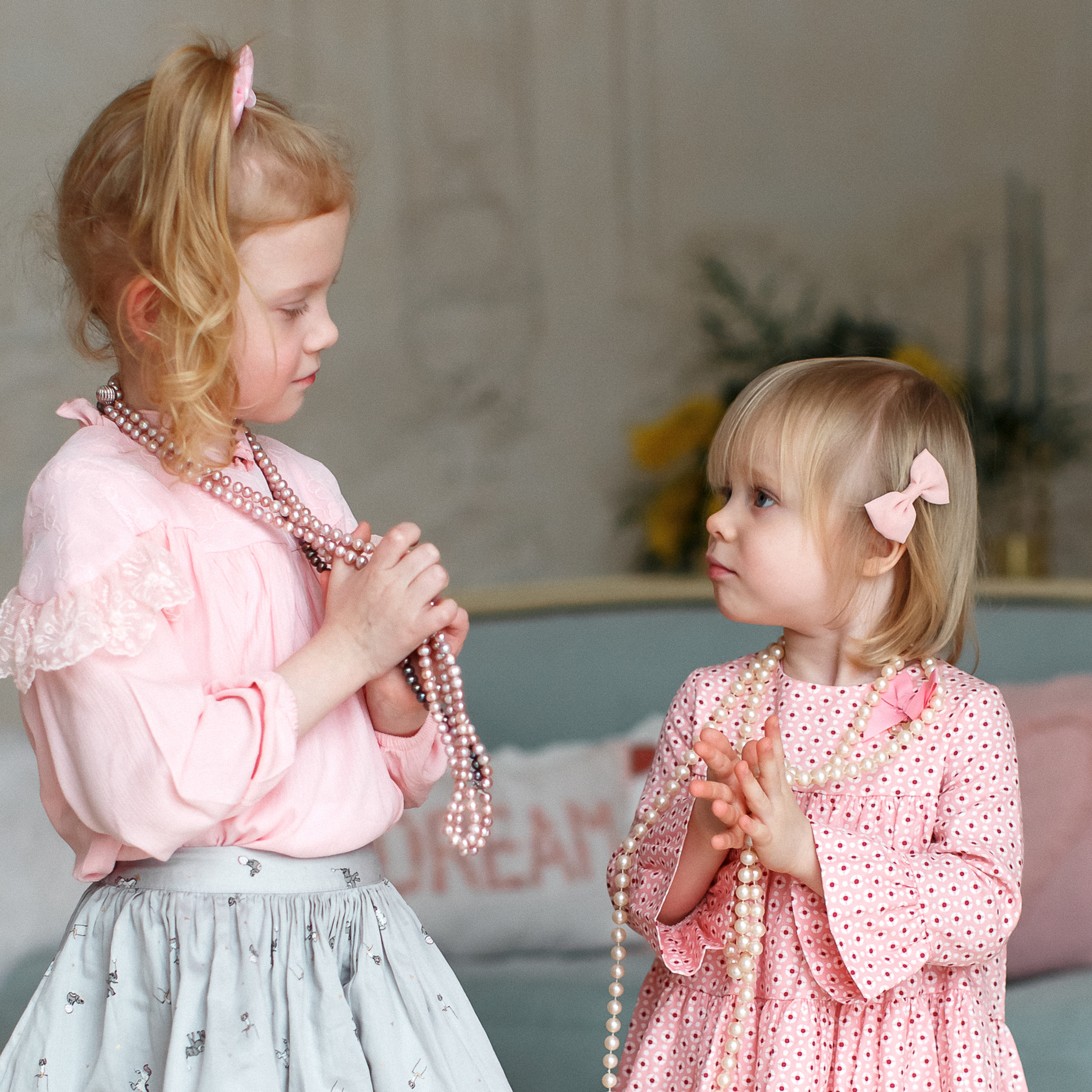 Пока мамы нет дома...