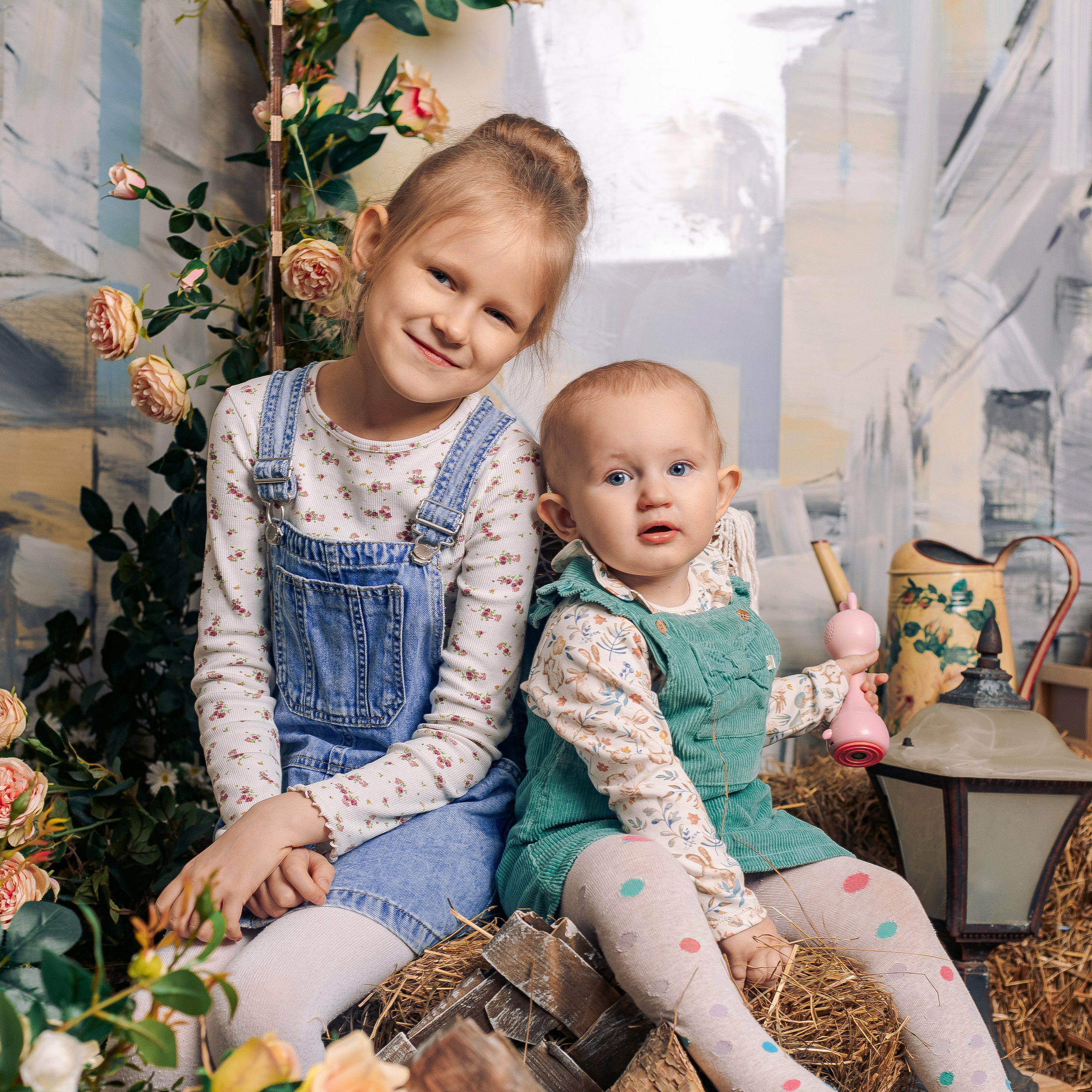 Семейная фотосессия в зале OLFI