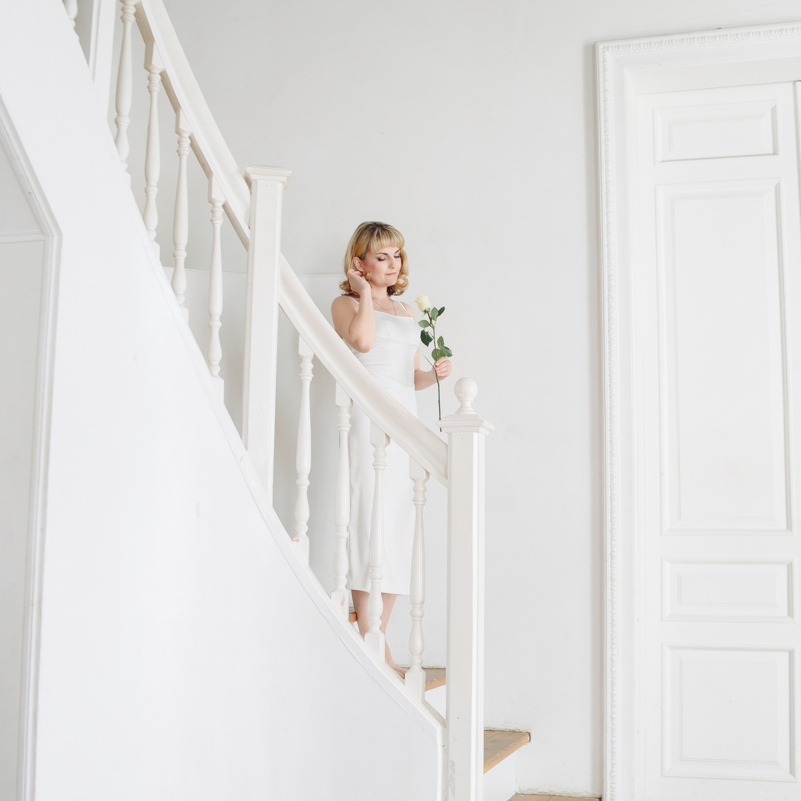 Нежная фотосессия на балконе