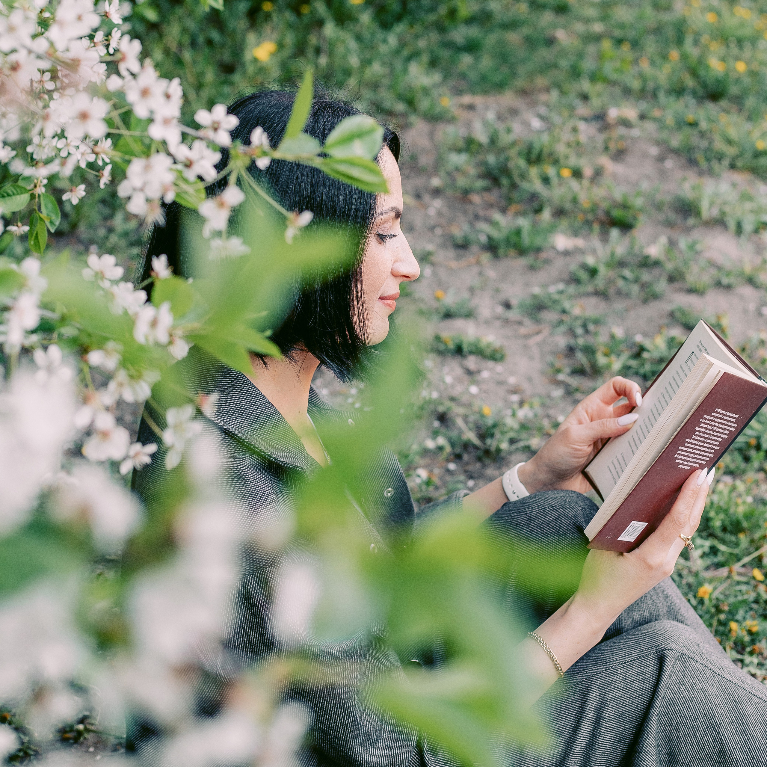 Индивидуальная фотосессия в сливе и черемухе