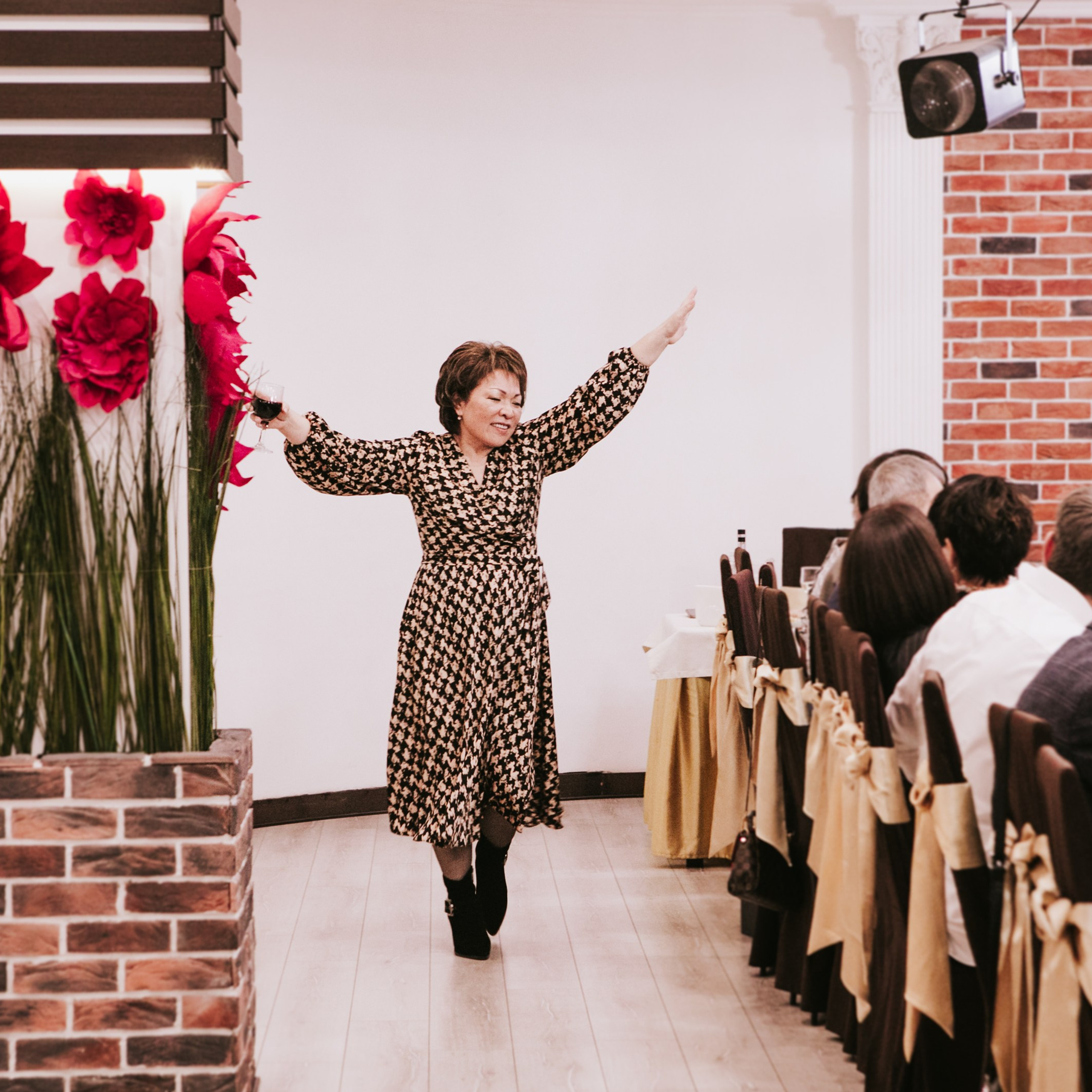 Репортажи. Allirubrum