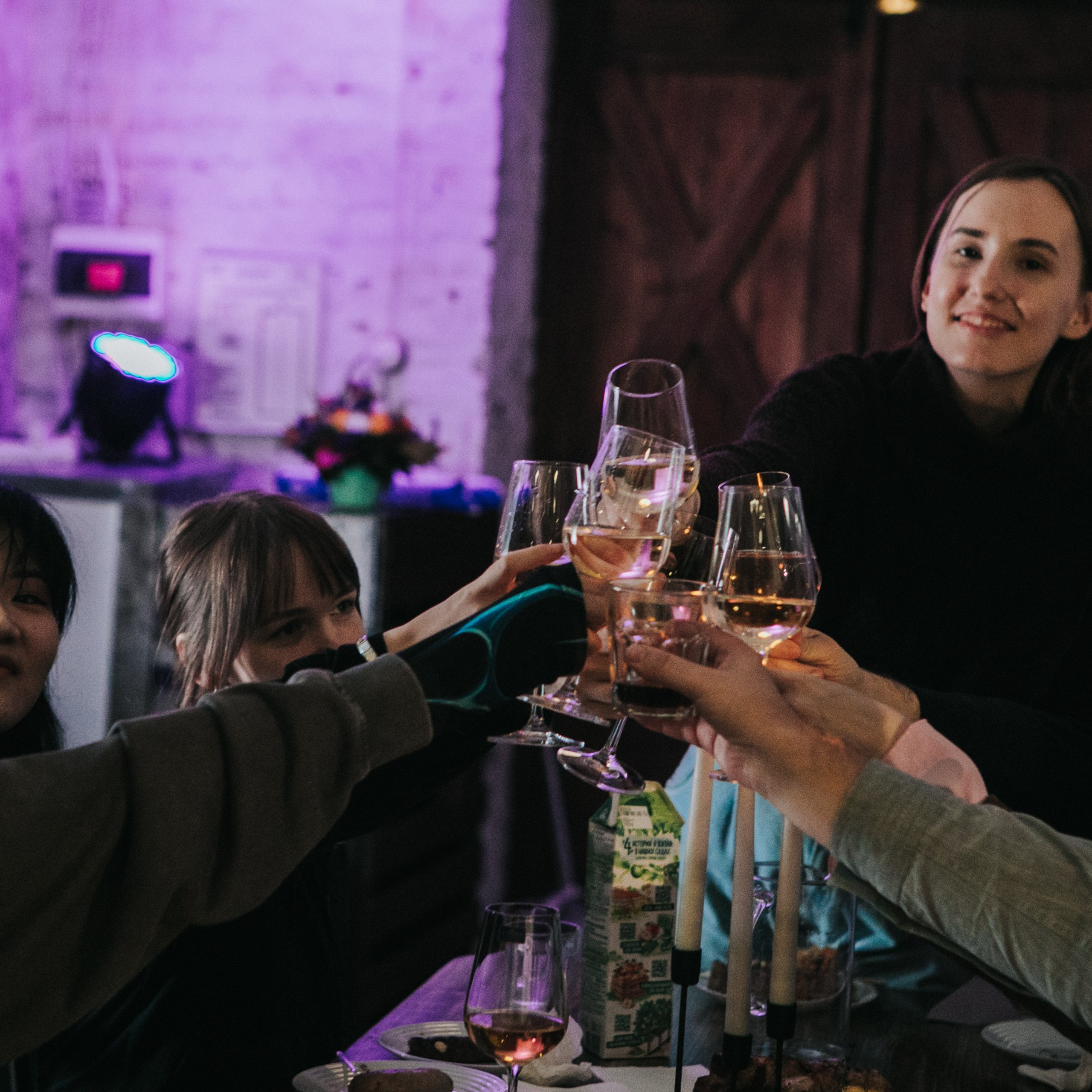 Репортажи. Allirubrum