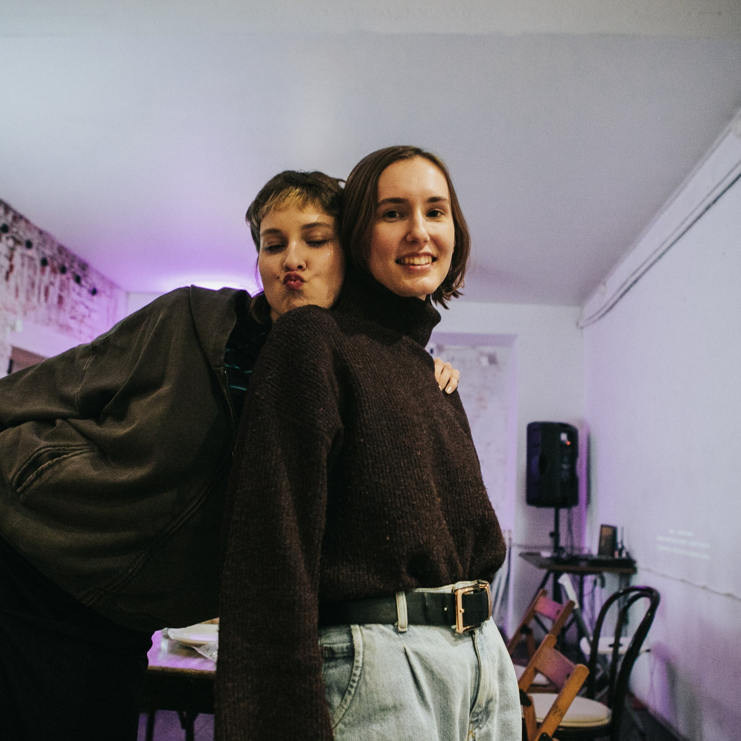 Репортажи. Allirubrum