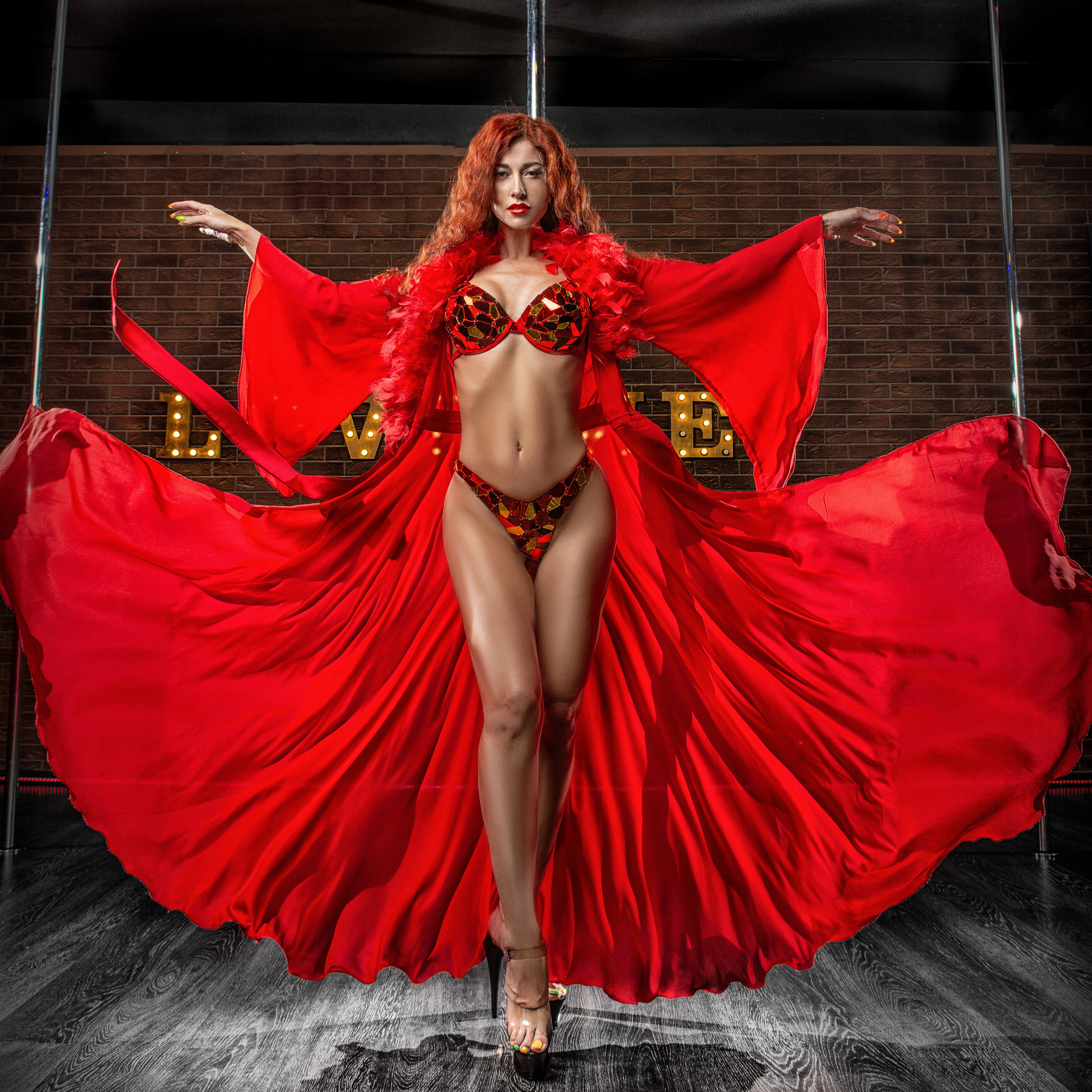 Отзывы. Fitness, PoleDance и Nude-art фотограф в Новосибирске Александр Коркин