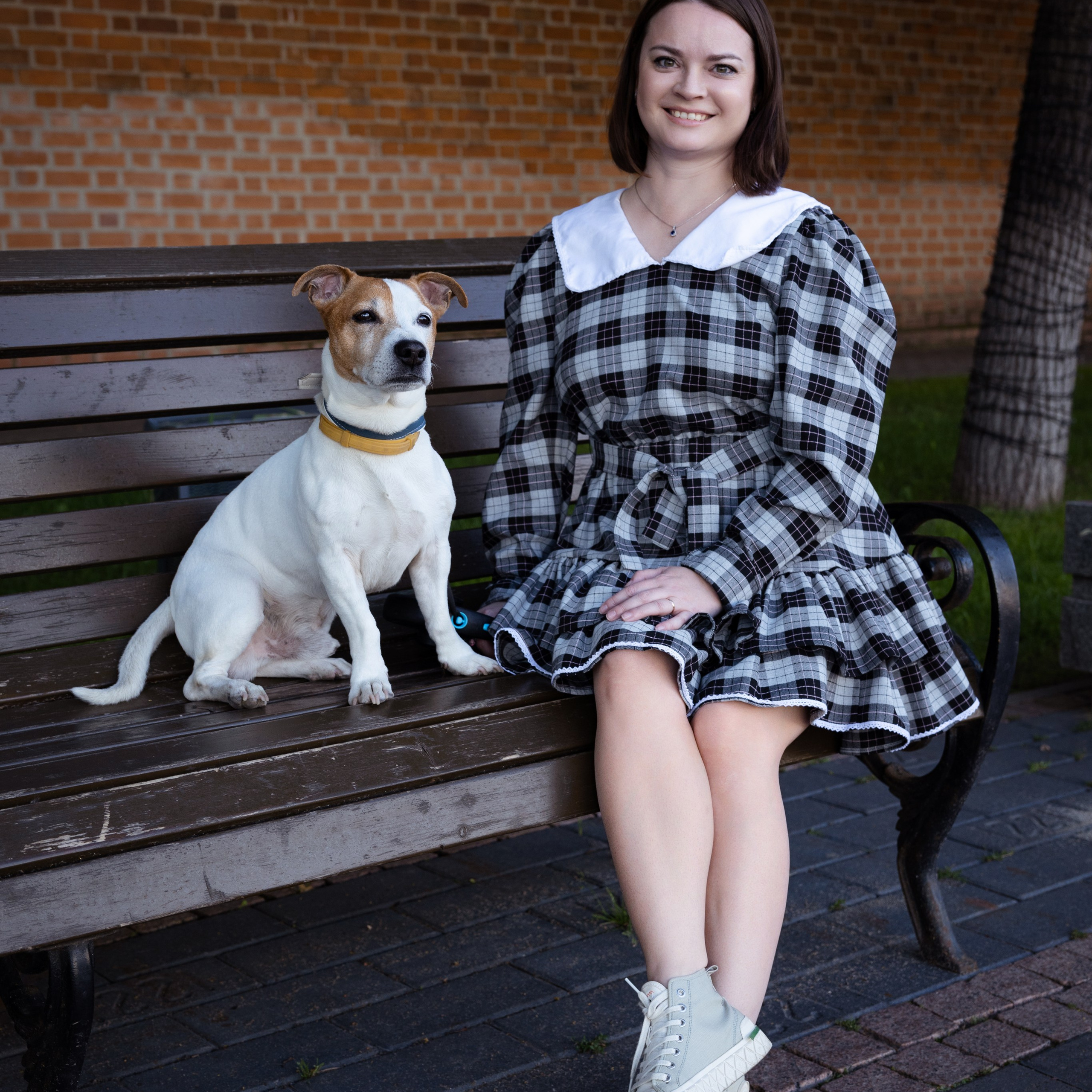 Прогулка с любимым другом в городе N.