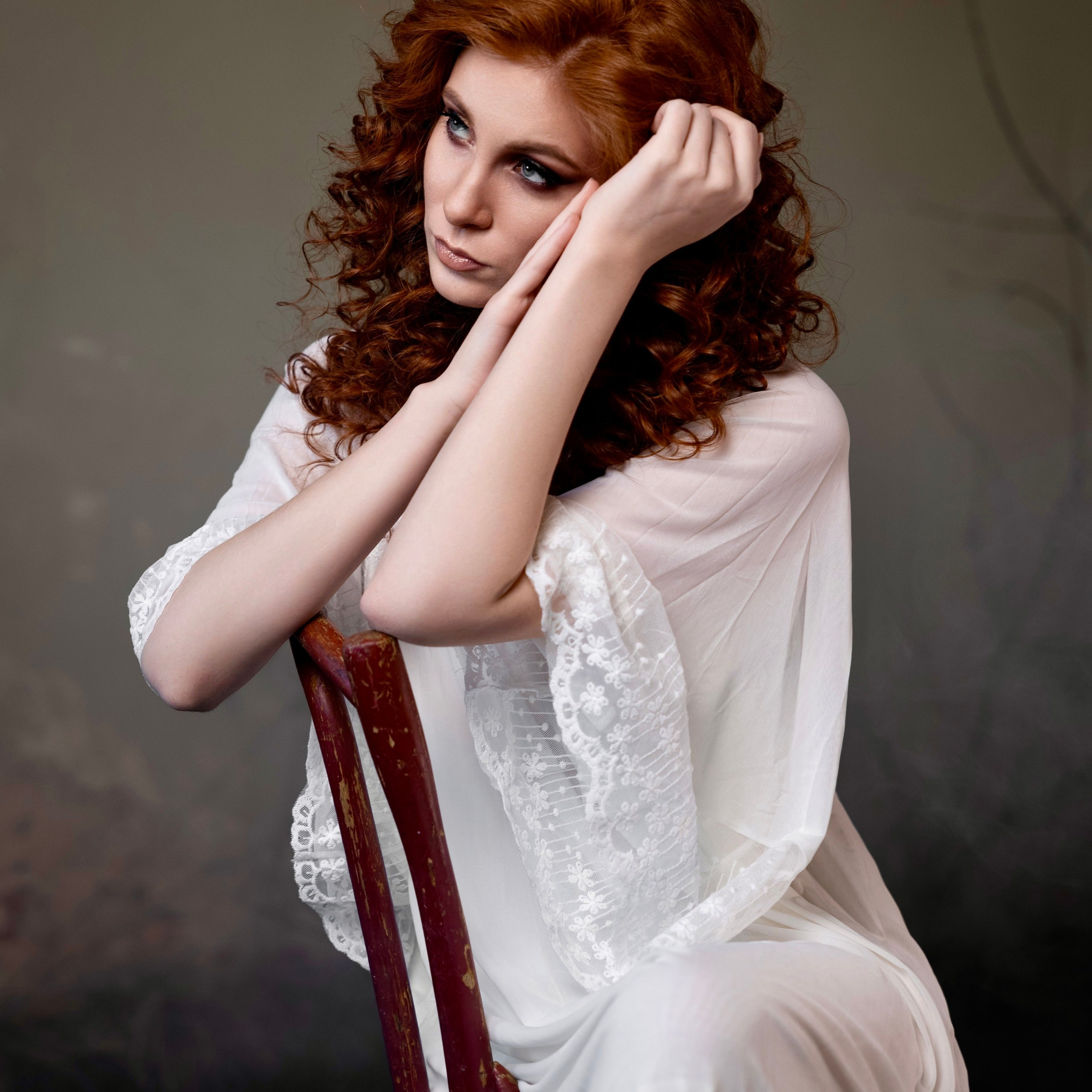 Съёмка для Екатерины в зале лес